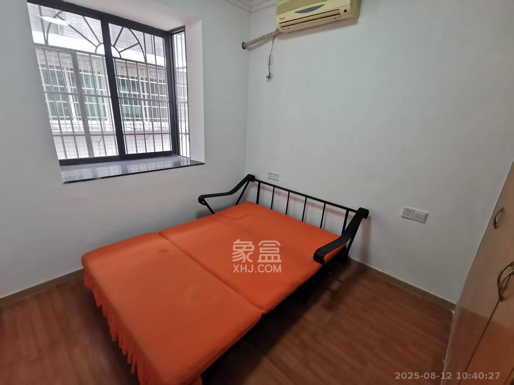 望月沁园 3室2厅2卫 3200.0元/月 望月沁园 3室2厅2卫 3200.0元/月室内图