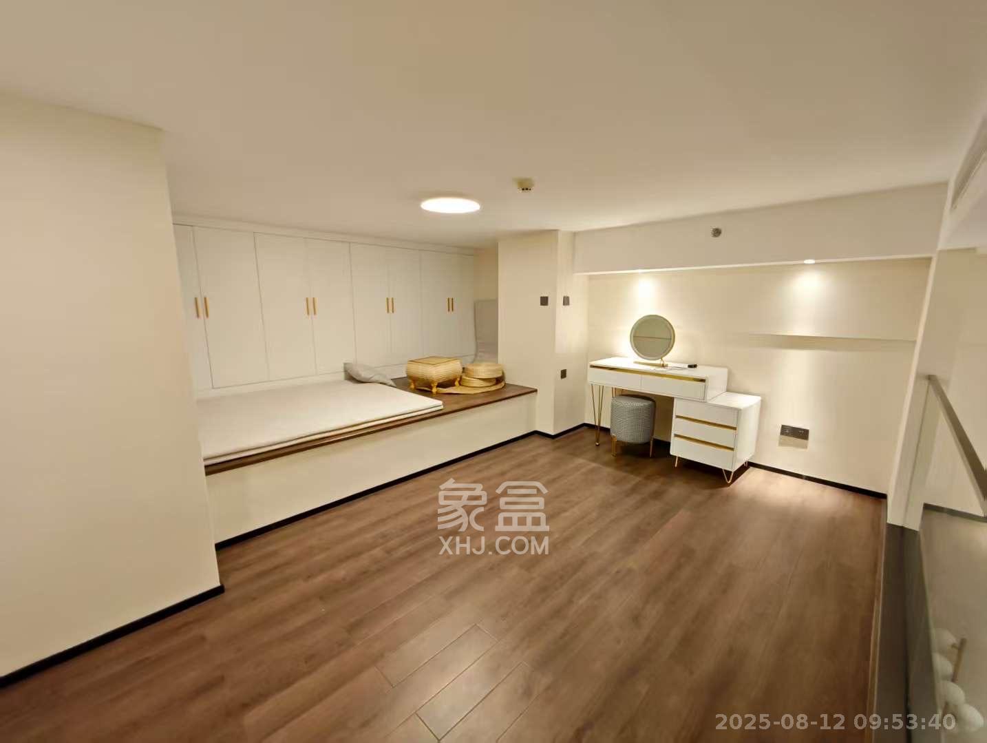 达美寰宇中心  2室2厅1卫    4200.0元/月 达美寰宇中心  2室2厅1卫    4200.0元/月室内图