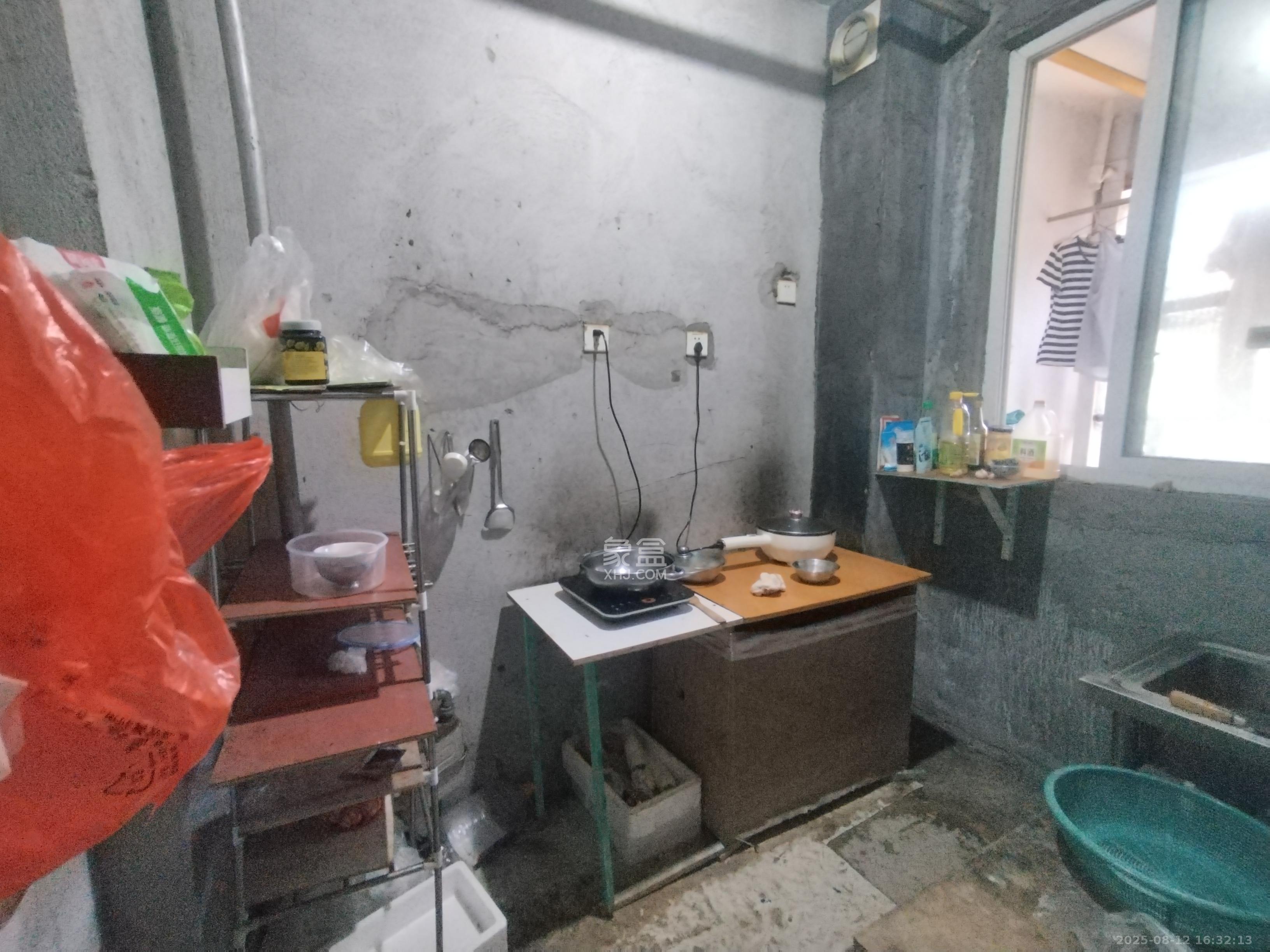 谷山庭院二期  2室2厅1卫   1200.00元/月室内图