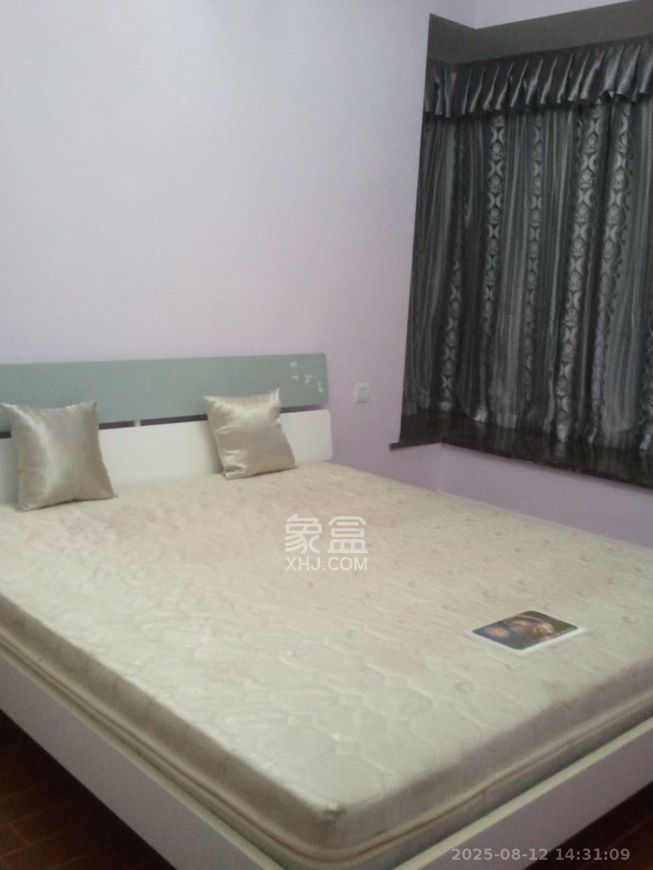 鑫远熙山 3室2厅1卫 2400.0元/月 鑫远熙山 3室2厅1卫 2400.0元/月室内图