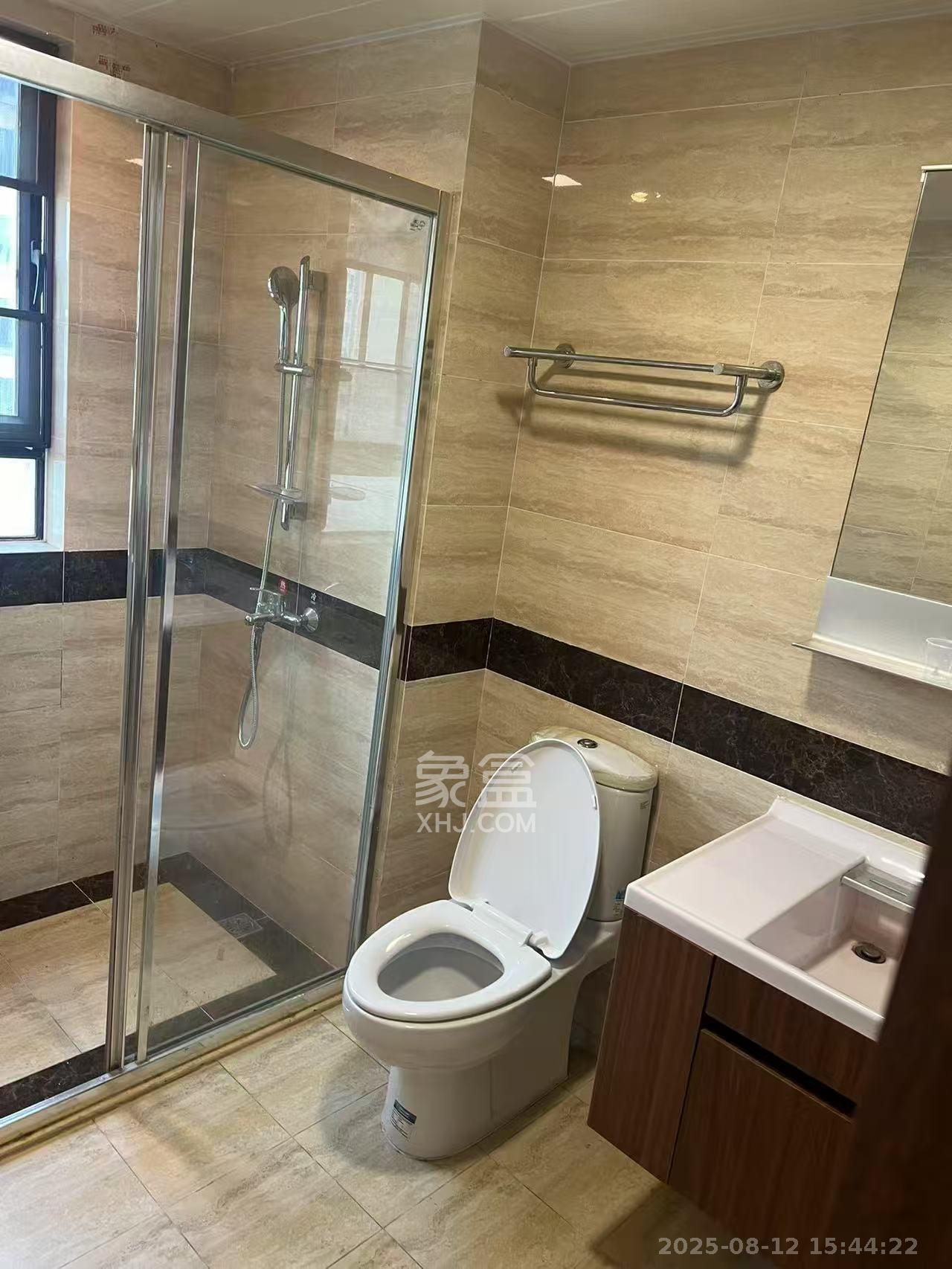 万科里梅溪郡 3室2厅2卫 3000.0元/月 万科里梅溪郡 3室2厅2卫 3000.0元/月室内图