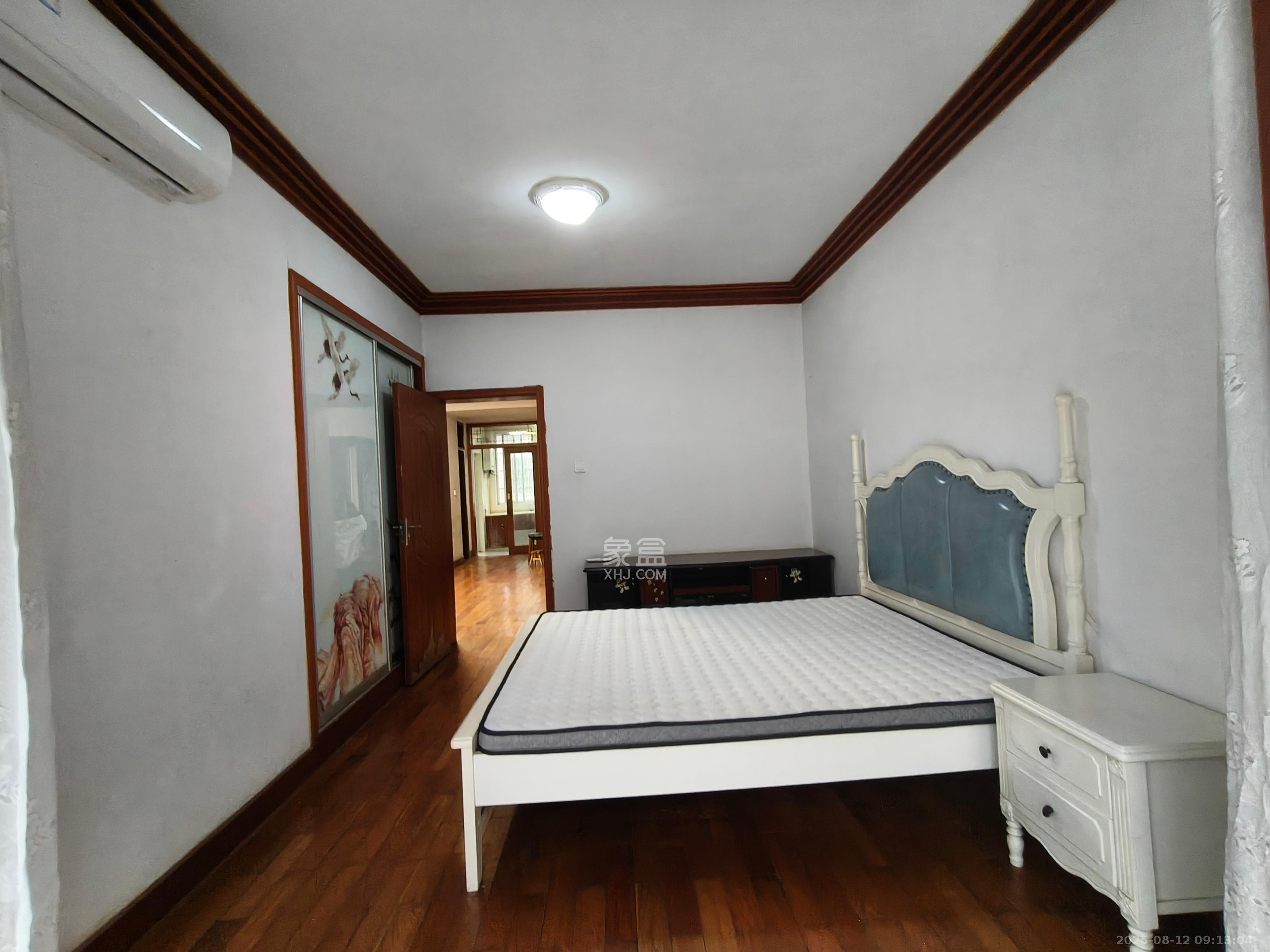 湘绣城  1室0厅0卫    1400.0元/月室内图