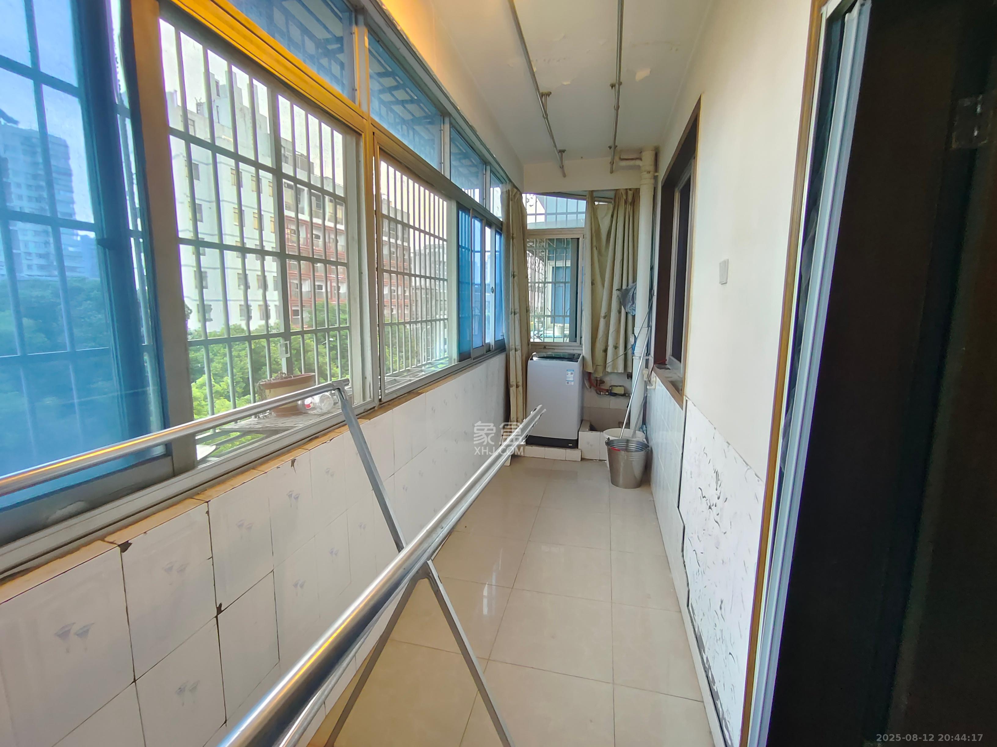 长沙市邮政宿舍(古汉邮局宿舍)  2室2厅1卫    1700.0元/月 长沙市邮政宿舍(古汉邮局宿舍)  2室2厅1卫    1700.0元/月室内图