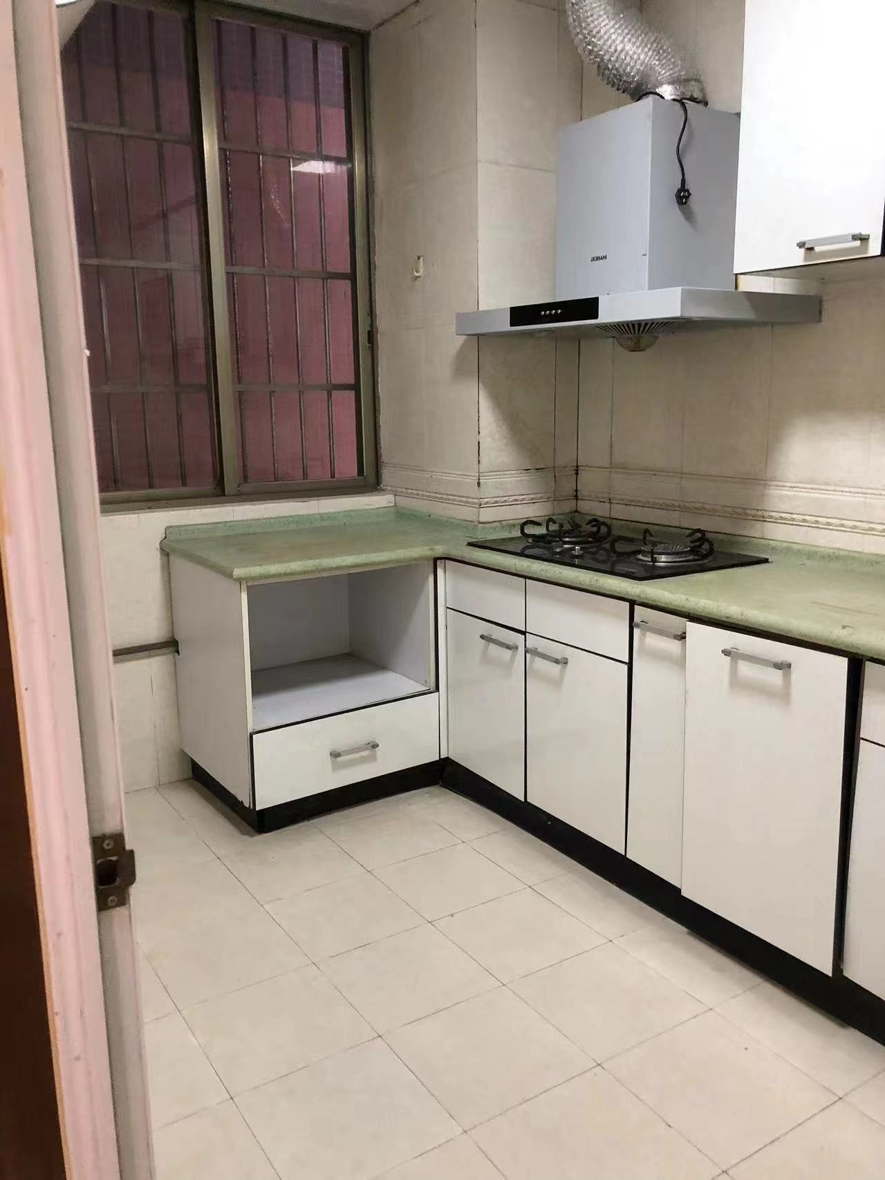 永兴阁A座 4室0厅0卫 1800.0元/月 永兴阁A座 4室0厅0卫 1800.0元/月室内图