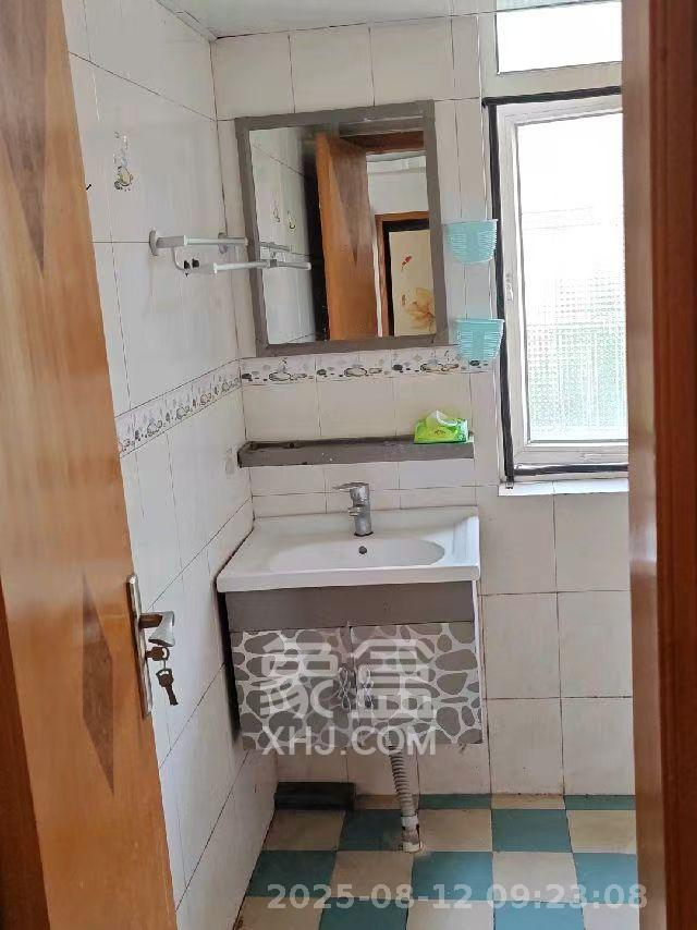 德政园 1室2厅2卫 2000.0元/月 德政园 1室2厅2卫 2000.0元/月室内图