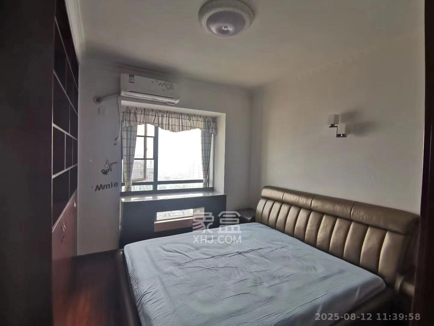 兰亭湾畔  3室2厅1卫   2600.00元/月室内图