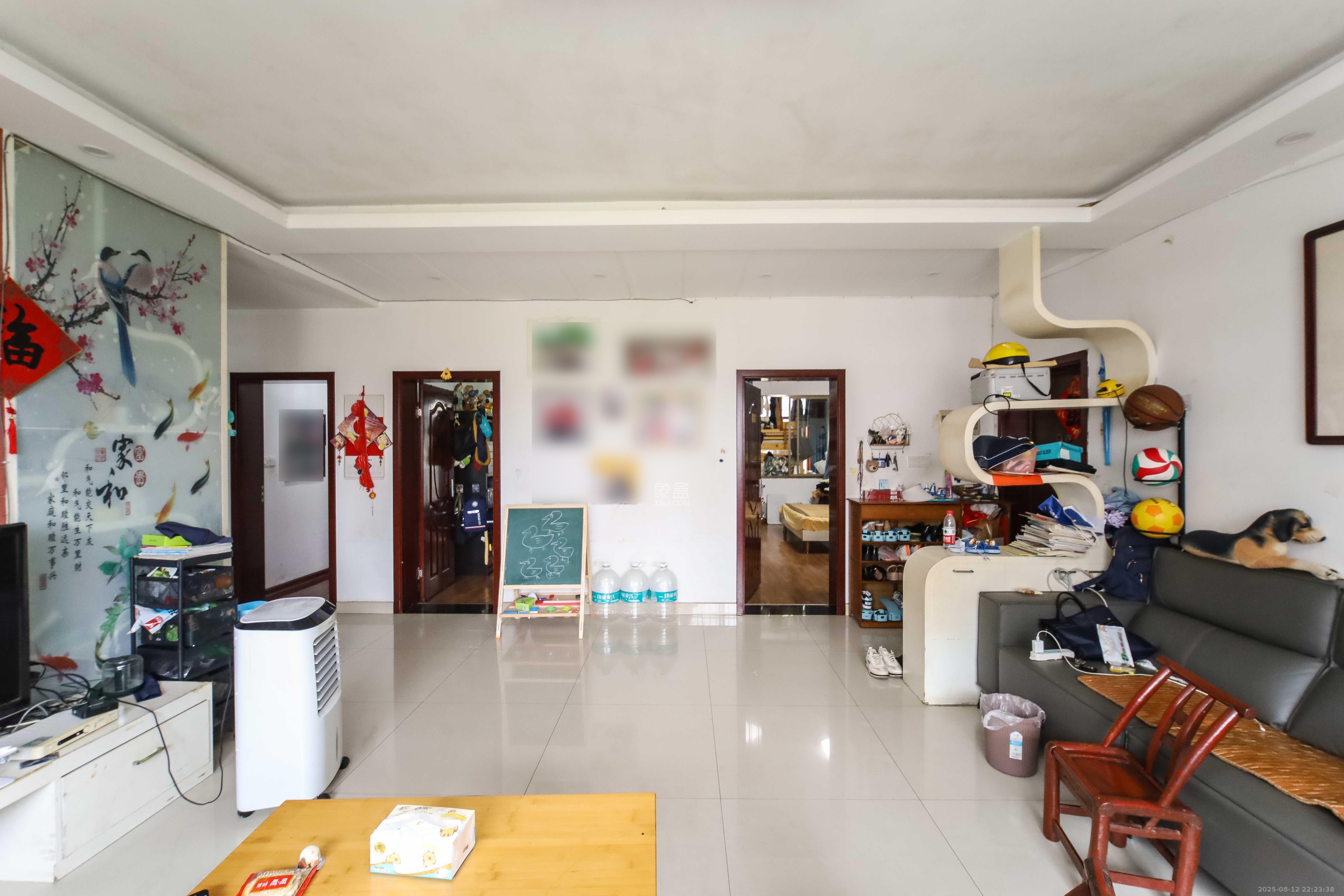 宇力大厦  3室2厅2卫    79.8万客厅