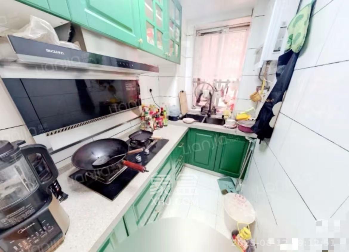 东城一品（国杰大厦）  2室1厅1卫   1900.00元/月室内图