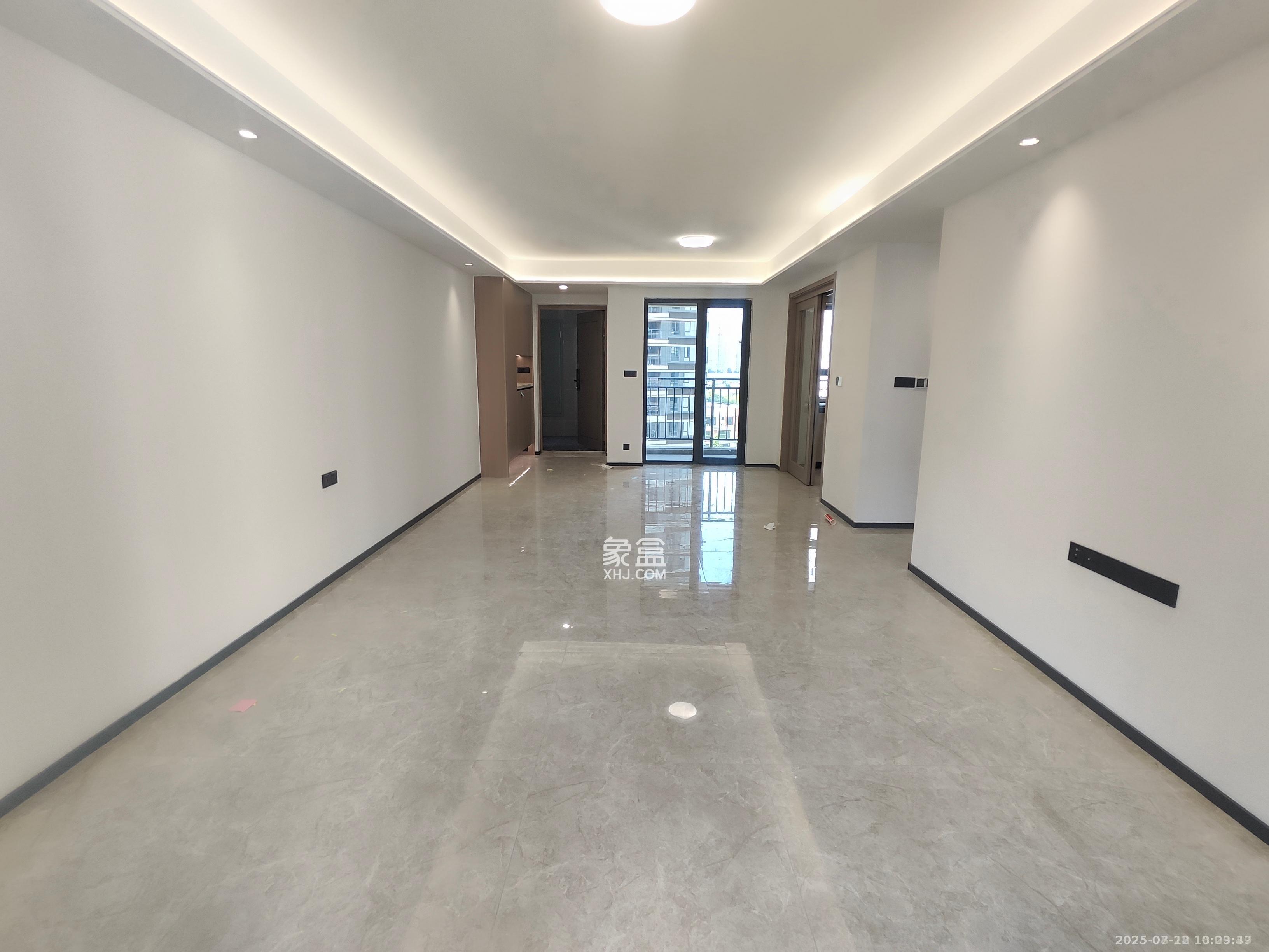 德奥上河城章 4室2厅2卫 4900.0元/月 德奥上河城章 4室2厅2卫 4900.0元/月室内图