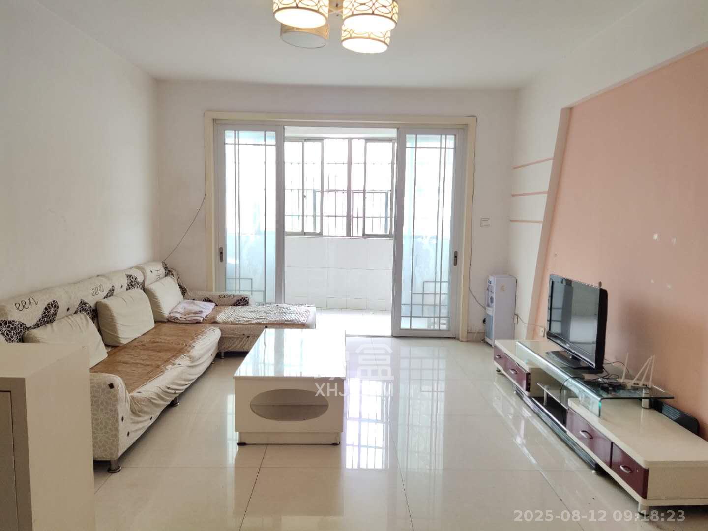 时代天骄  2室2厅1卫    2200.0元/月 时代天骄  2室2厅1卫    2200.0元/月