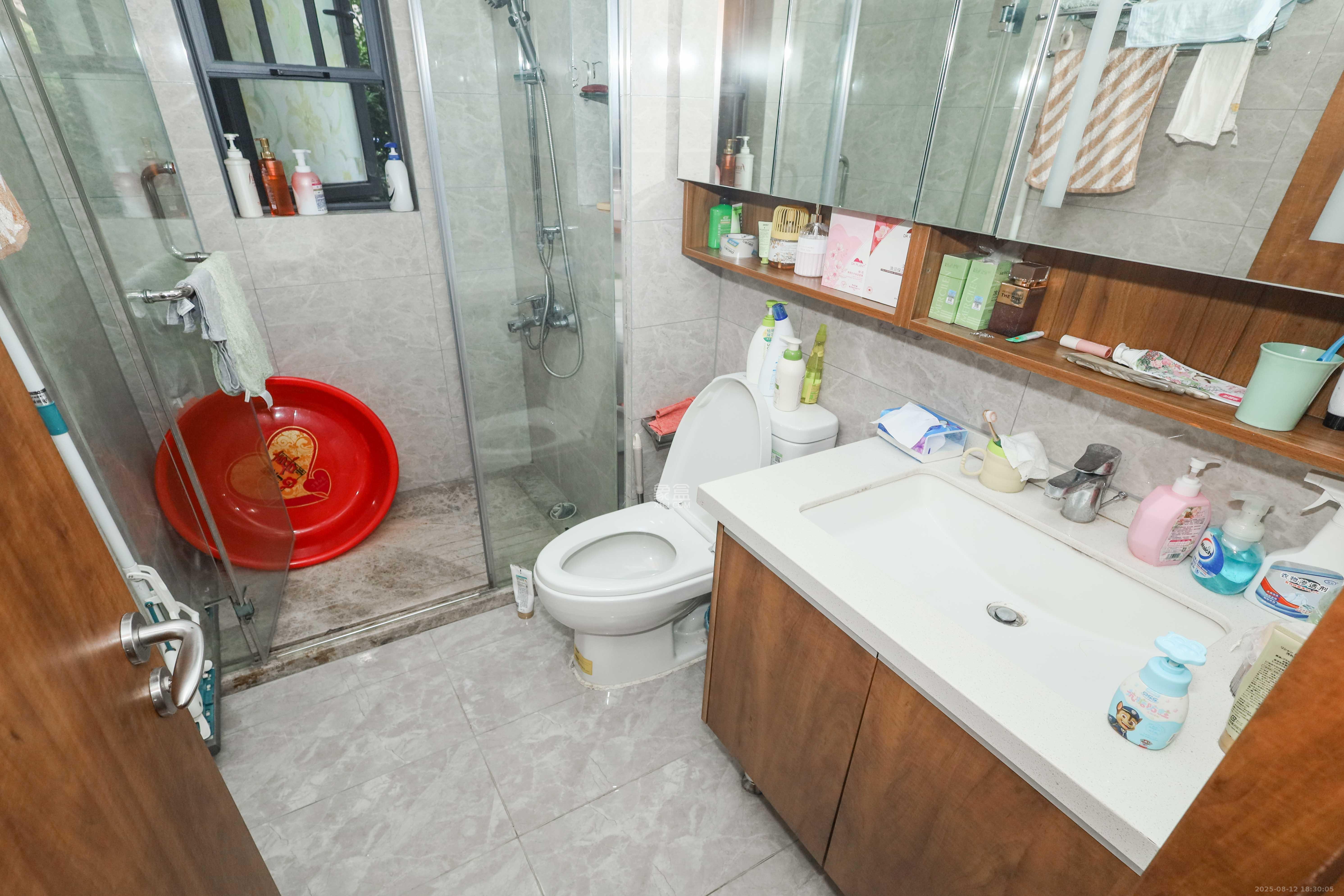 梅溪悦章  4室2厅2卫    228.0万 梅溪悦章  4室2厅2卫    228.0万卫生间