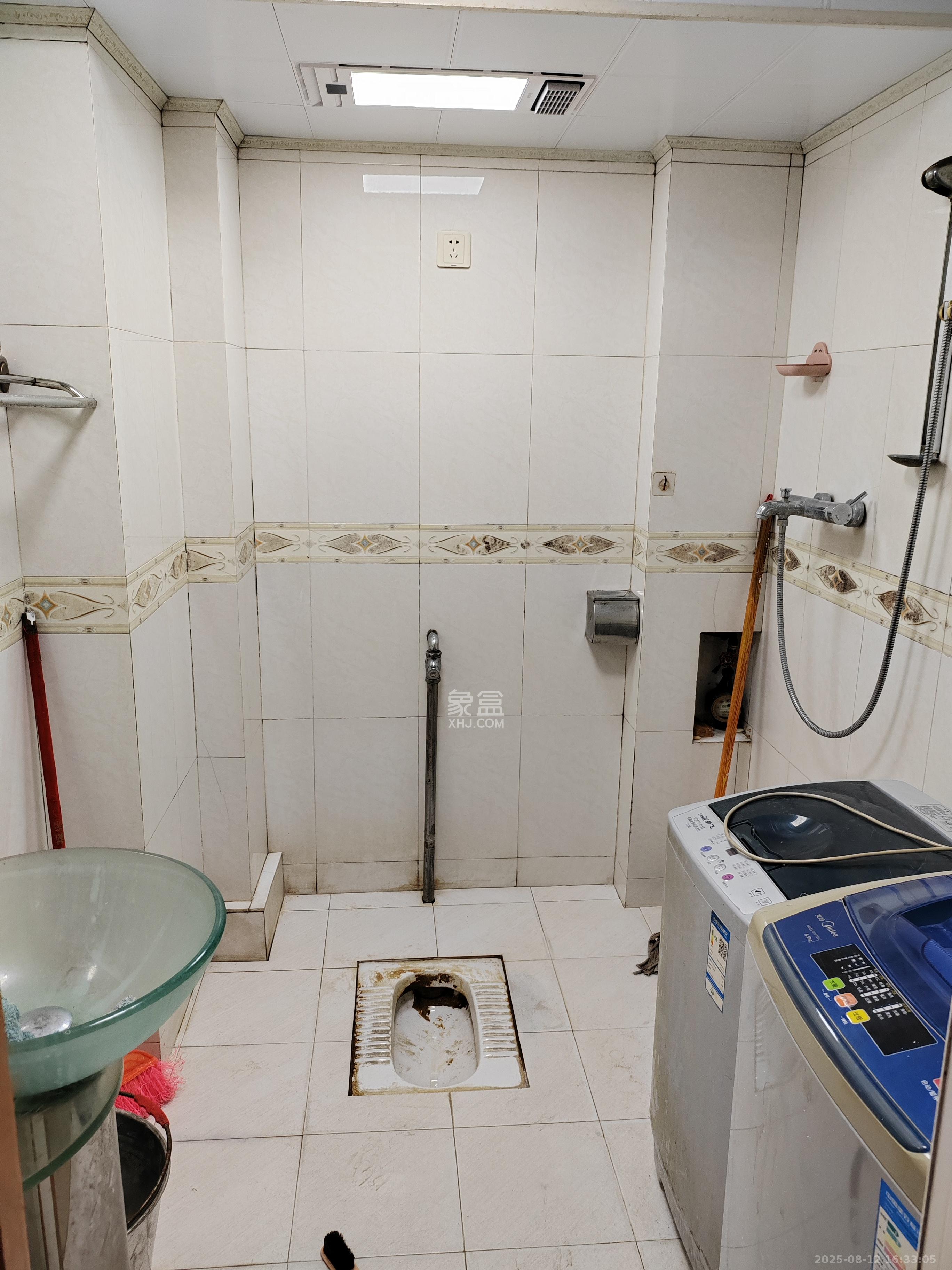 五一华府  2室1厅1卫    3000.0元/月 五一华府  2室1厅1卫    3000.0元/月室内图