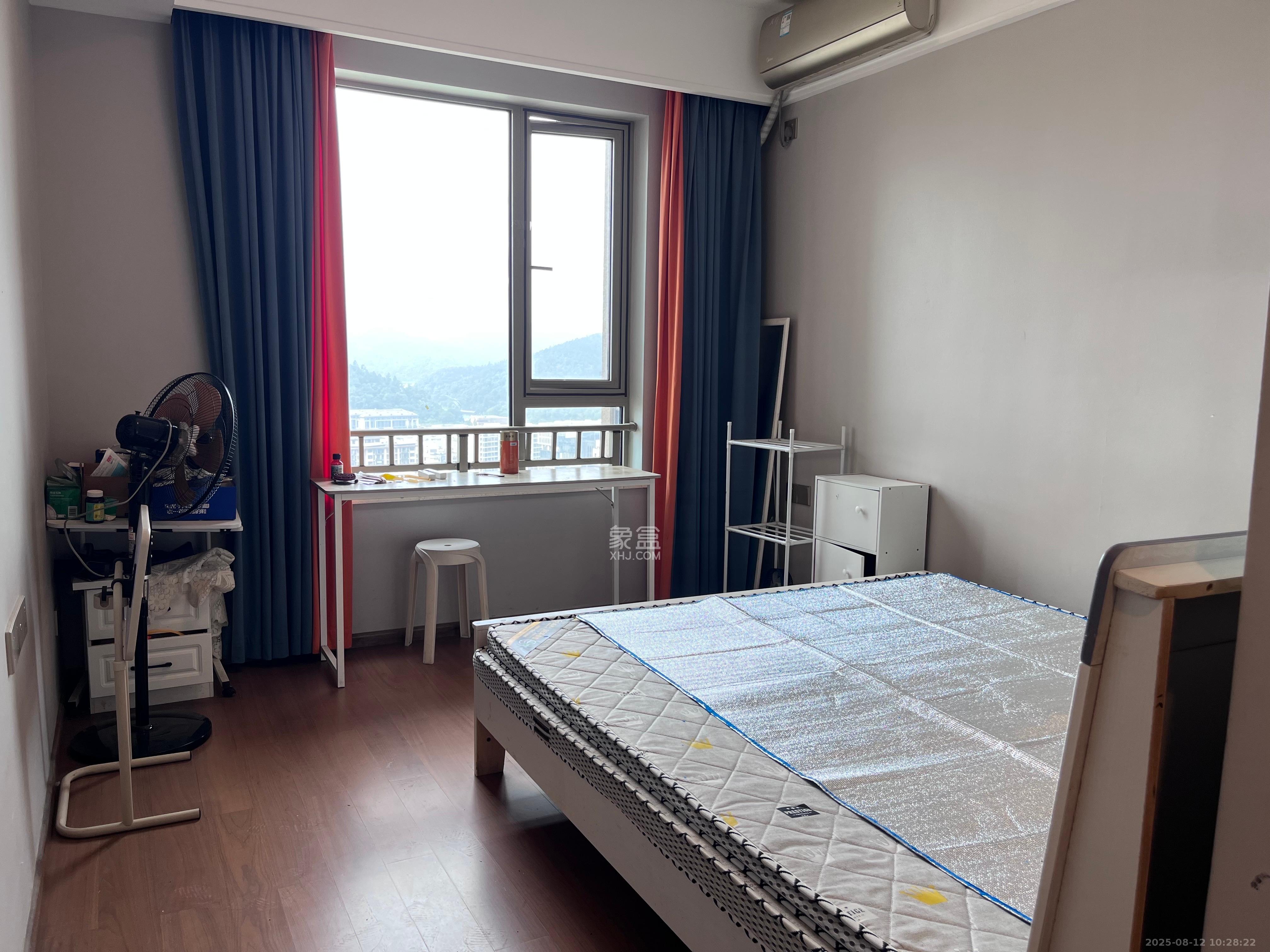 梅溪湖金茂湾  4室2厅2卫    4000.0元/月室内图