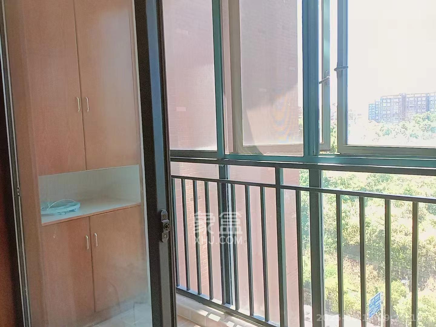 长沙欧洲城 3室2厅2卫 2800.0元/月 长沙欧洲城 3室2厅2卫 2800.0元/月室内图