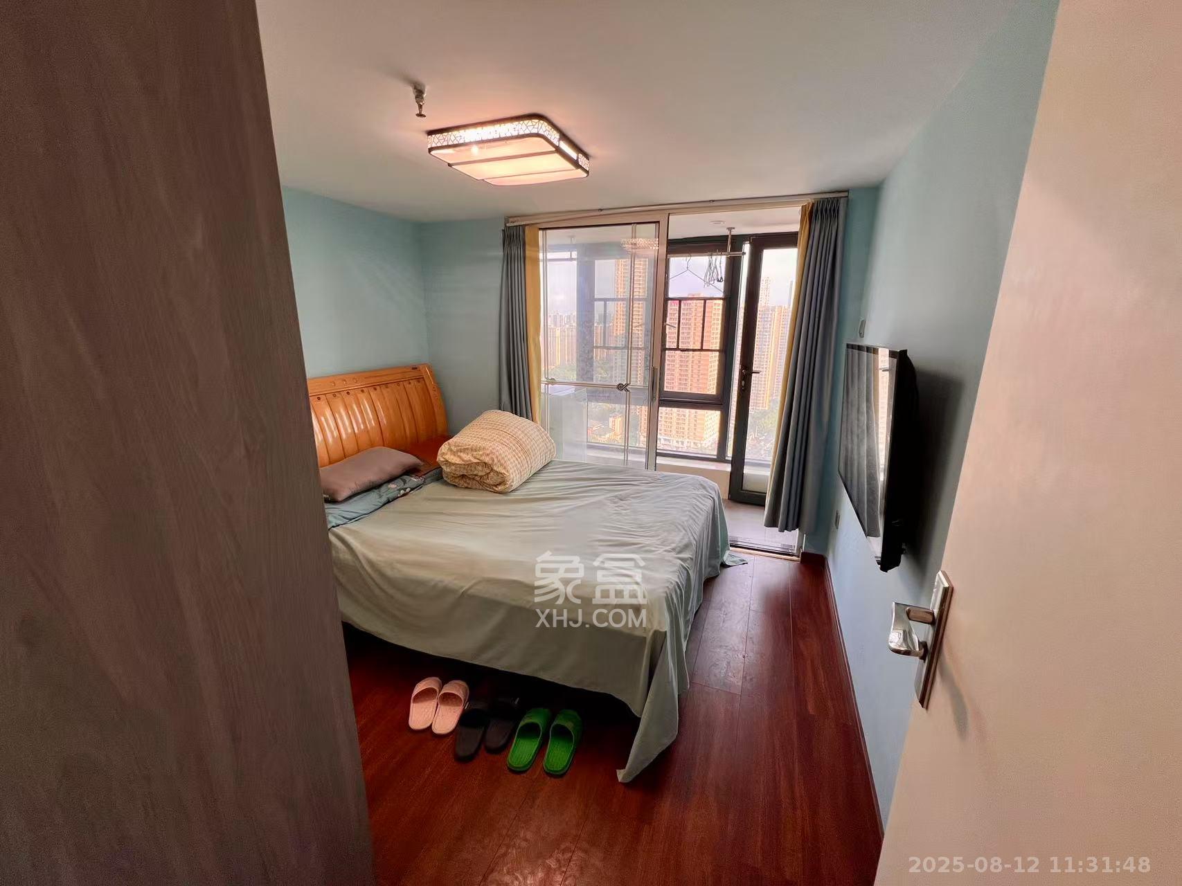 万科金色麦田  1室0厅0卫    2500.0元/月室内图