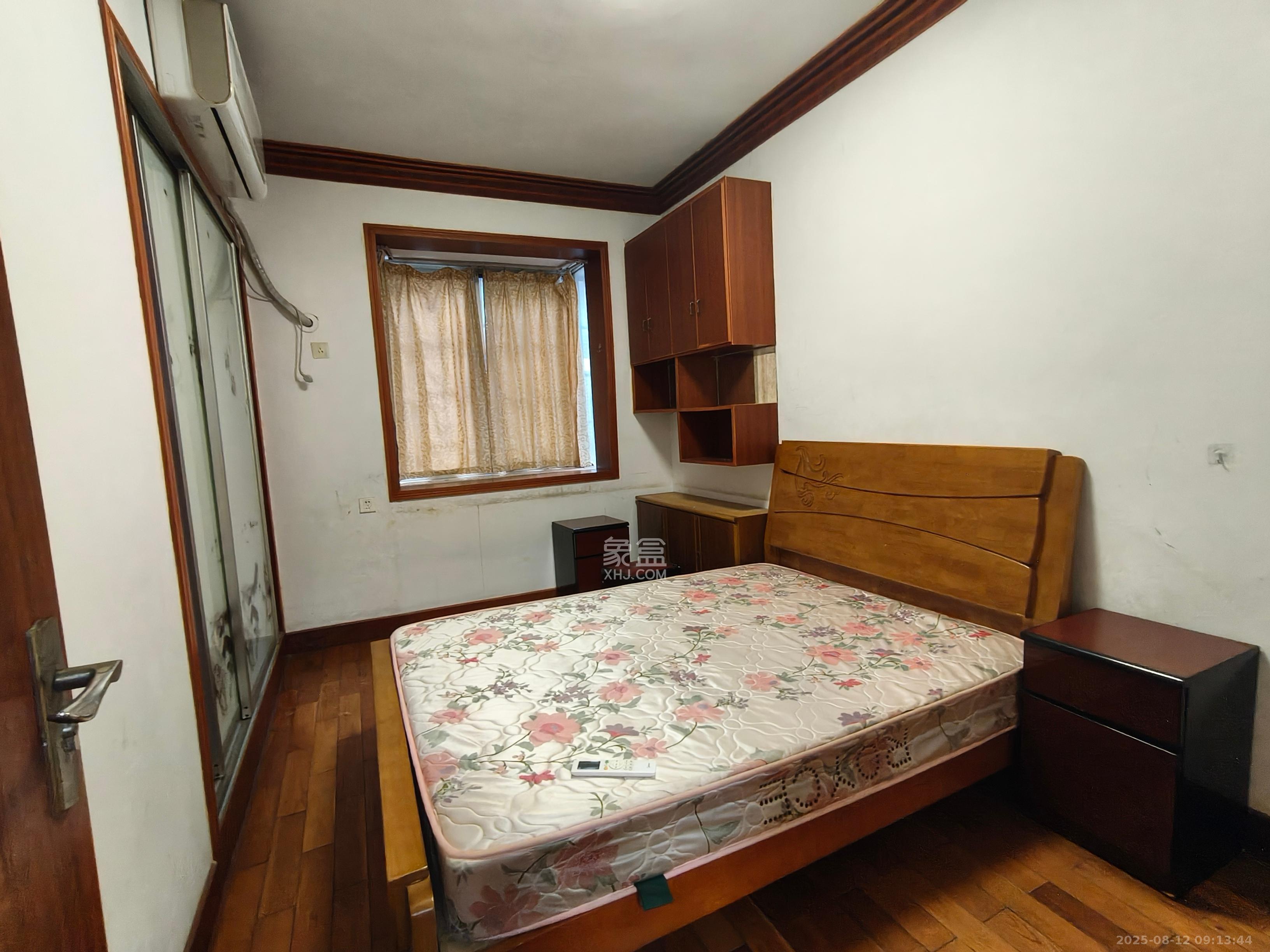 湘绣城 1室0厅0卫 1400.0元/月 湘绣城 1室0厅0卫 1400.0元/月室内图