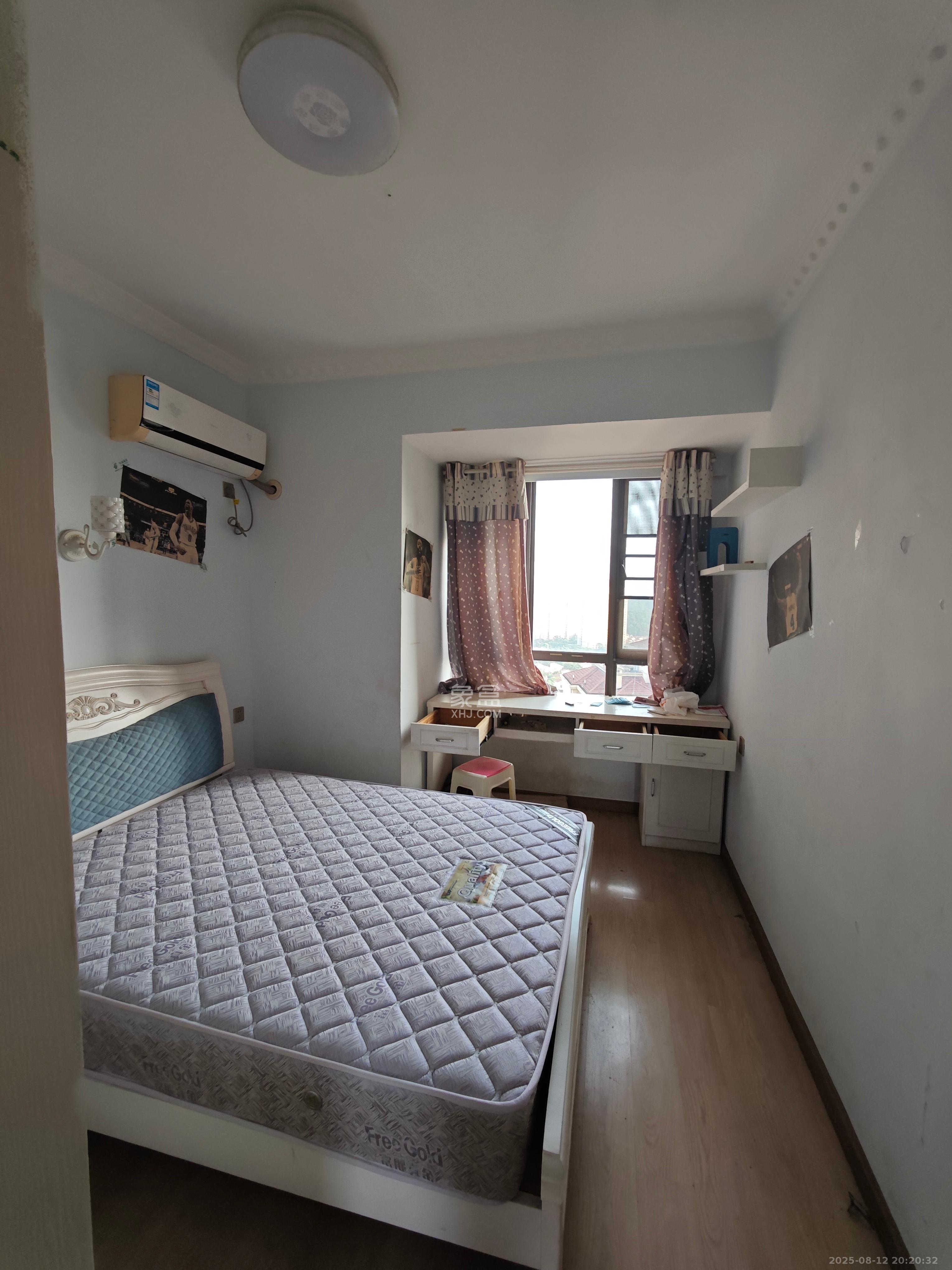 佳兆业水岸新都  3室2厅2卫    1900.0元/月室内图