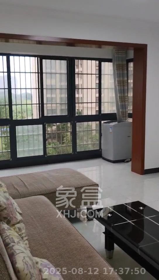 和康园小区  3室2厅0卫   2100.00元/月