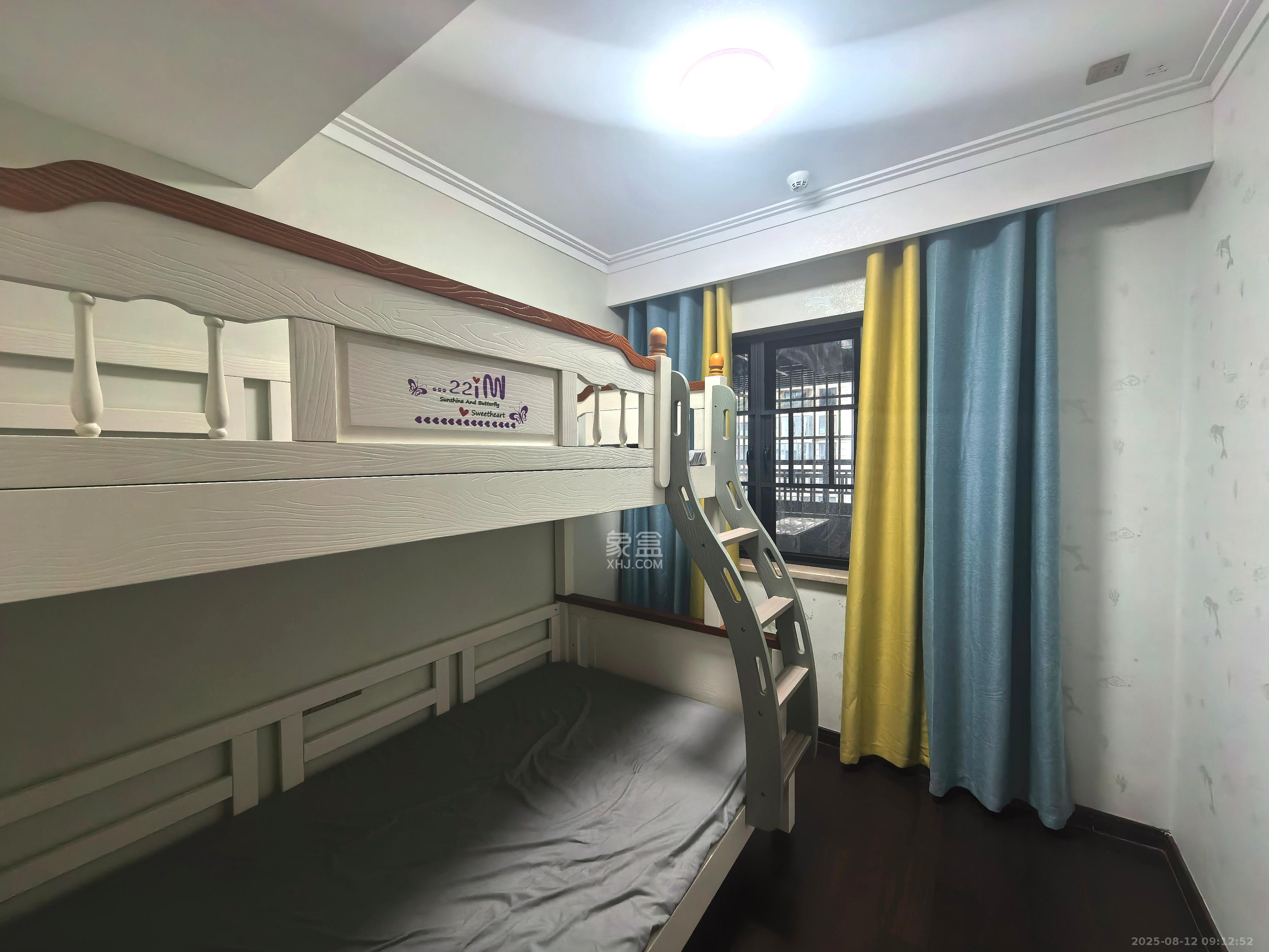 绿地长沙城际空间站(绿地新里佳苑) 3室2厅2卫 4500.0元/月 绿地长沙城际空间站(绿地新里佳苑) 3室2厅2卫 4500.0元/月室内图