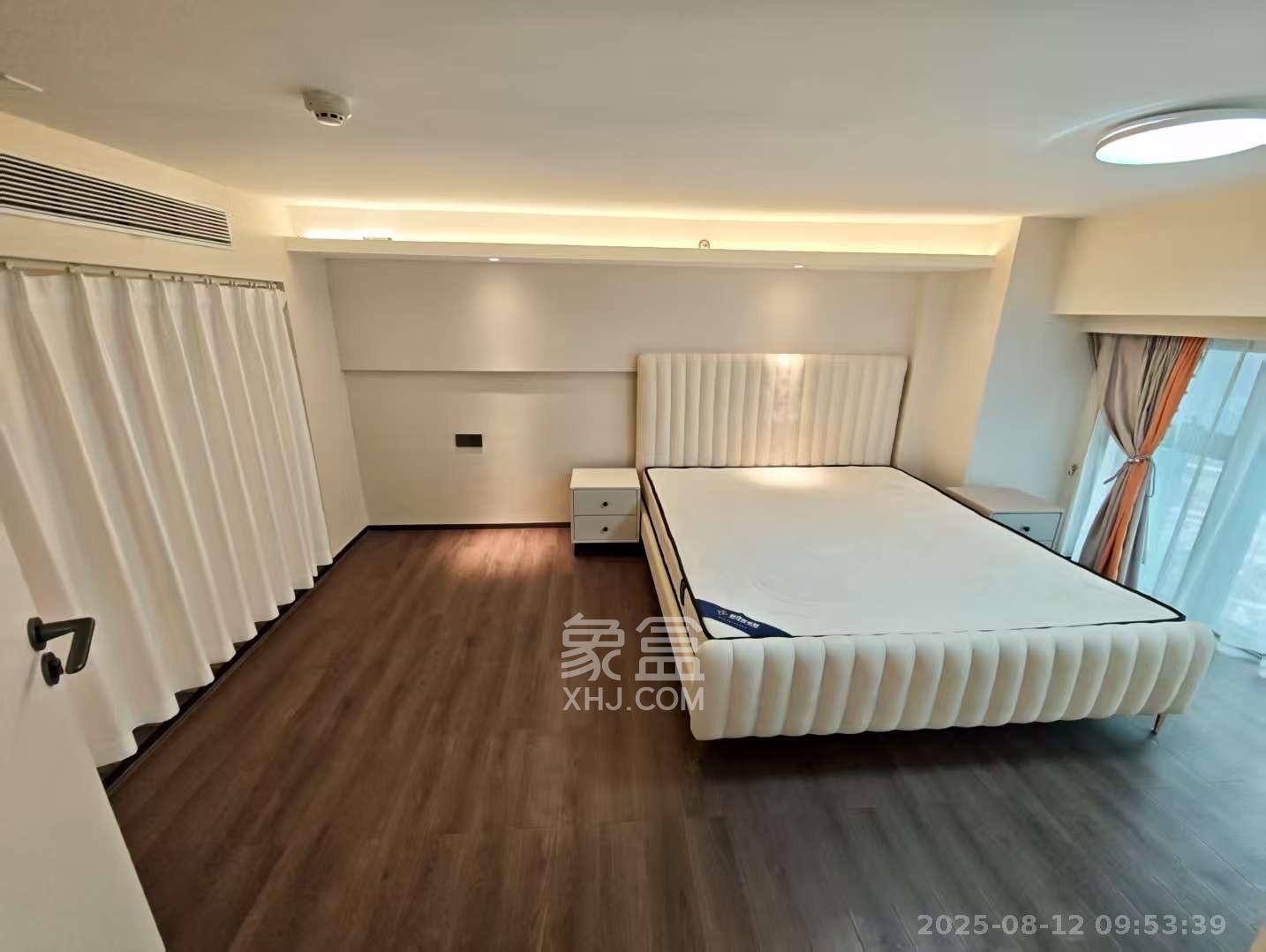 达美寰宇中心  2室2厅1卫    4200.0元/月 达美寰宇中心  2室2厅1卫    4200.0元/月室内图