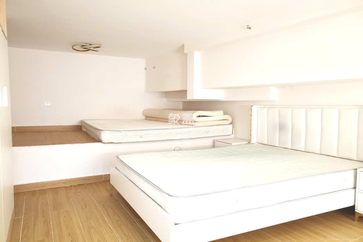 敬天广场  2室1厅1卫    2600.0元/月 敬天广场  2室1厅1卫    2600.0元/月室内图