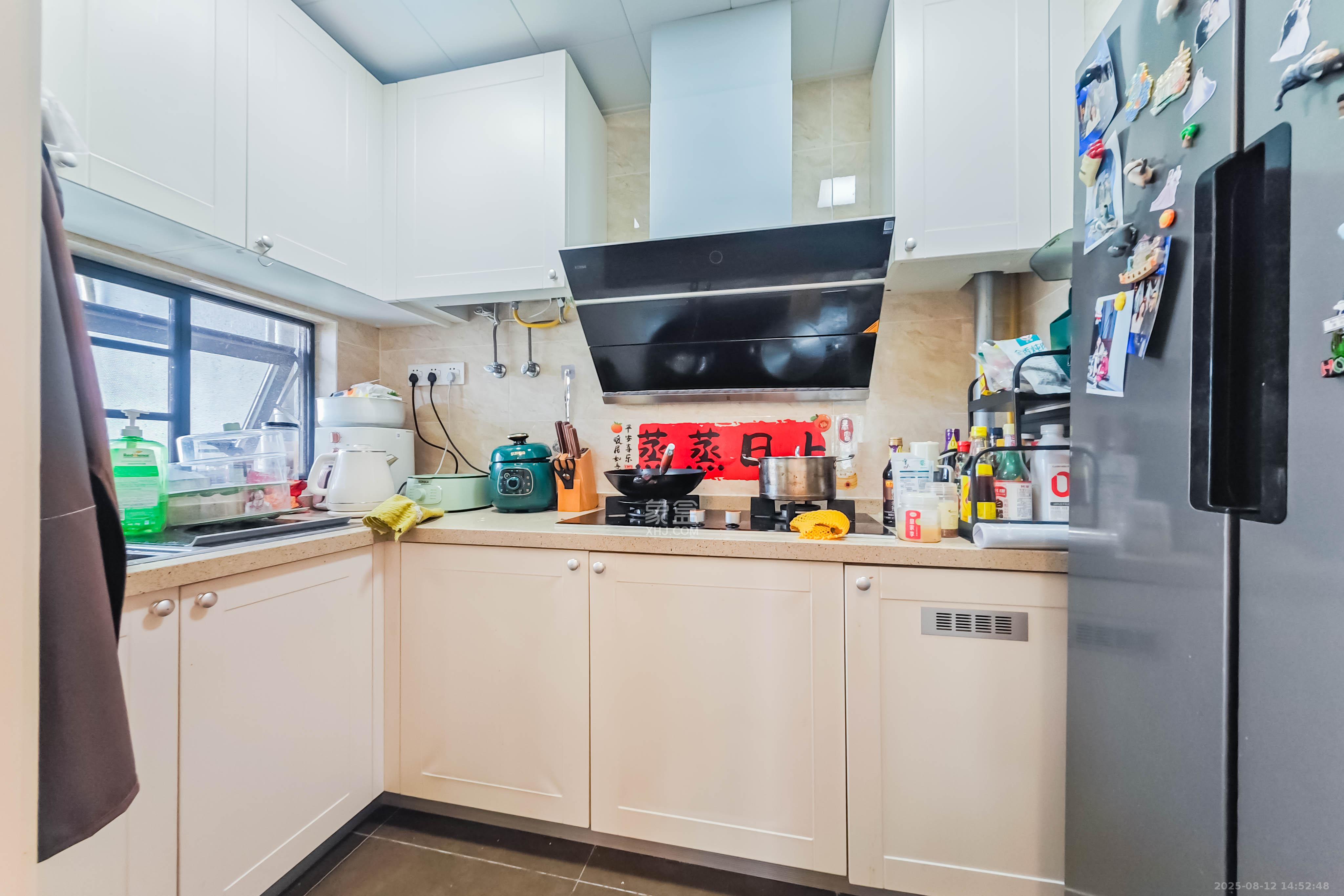 万科魅力之城  2室2厅1卫    72.0万厨房