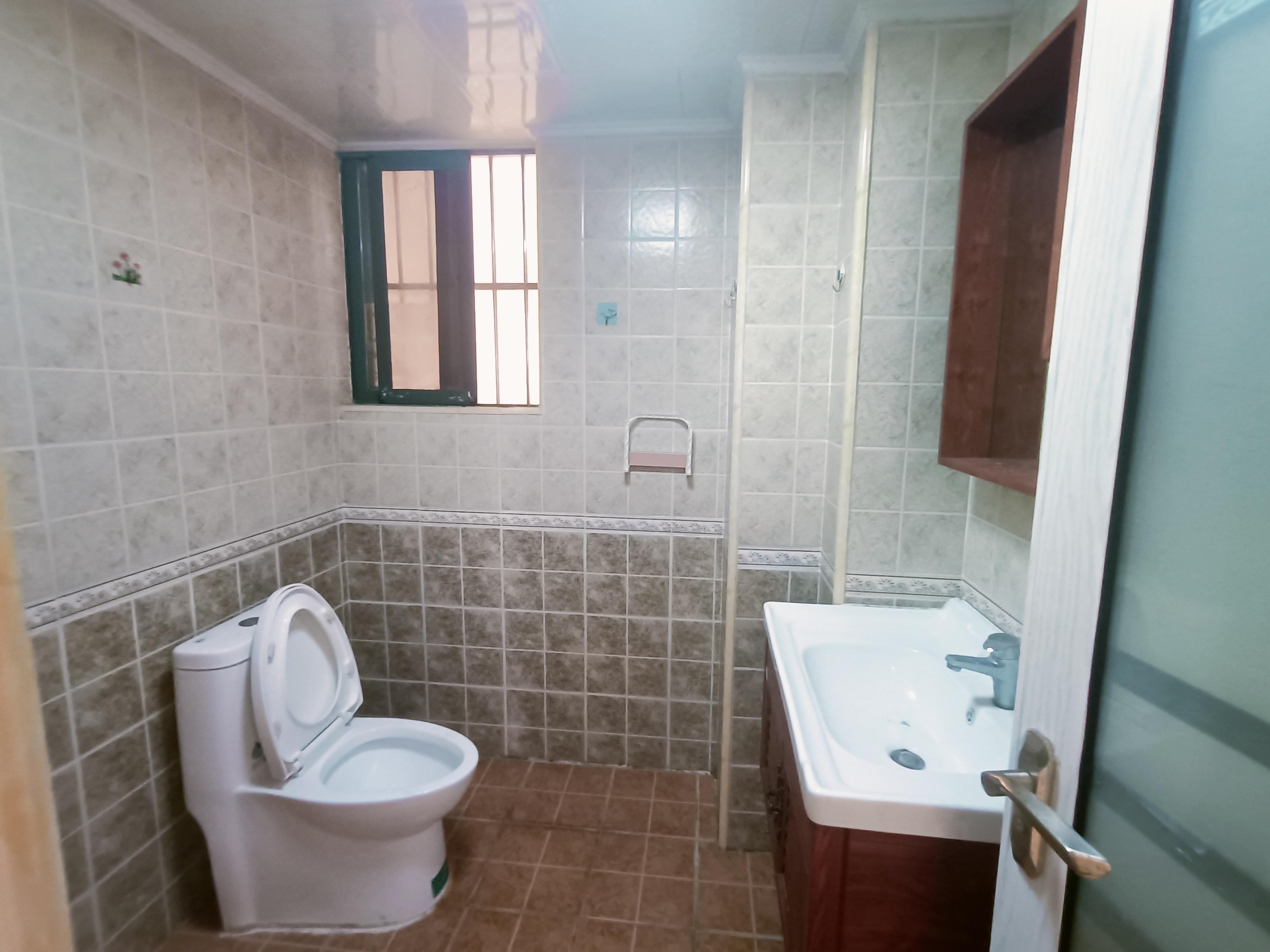 书馨苑 2室2厅2卫 2800.0元/月 书馨苑 2室2厅2卫 2800.0元/月室内图