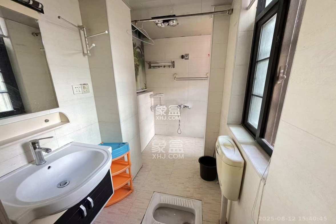 沁园春御院  2室2厅1卫    2900.0元/月 沁园春御院  2室2厅1卫    2900.0元/月室内图