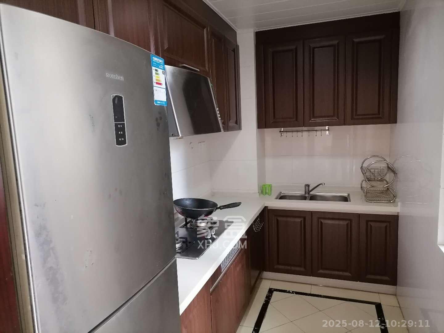 中海国际一期 4室2厅2卫 2000.0元/月 中海国际一期 4室2厅2卫 2000.0元/月室内图