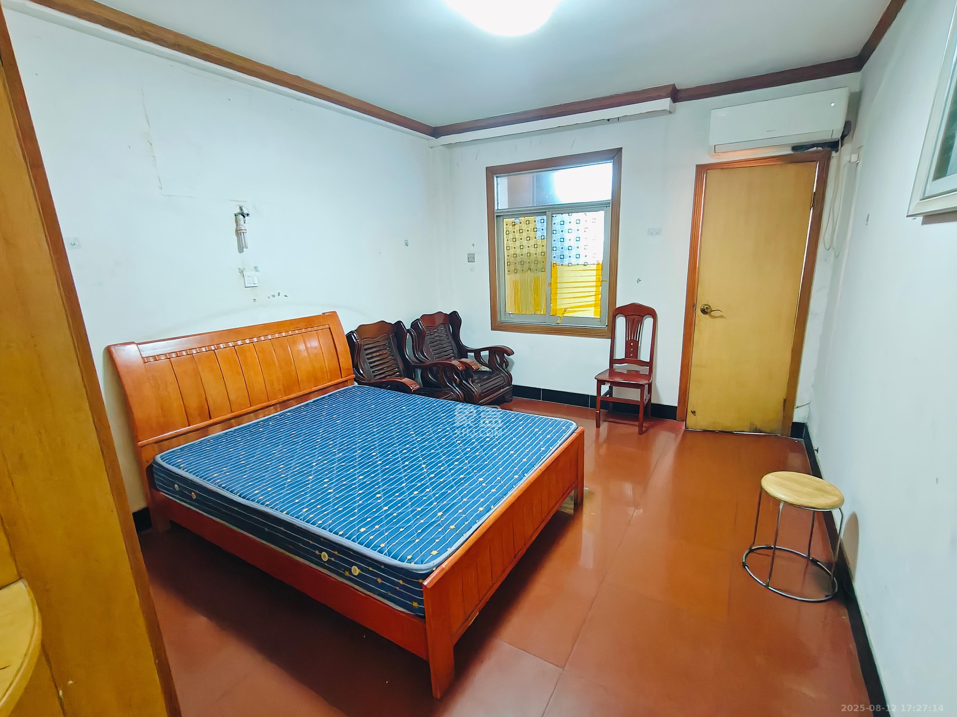 西牌楼社区  2室1厅1卫    1500.0元/月室内图