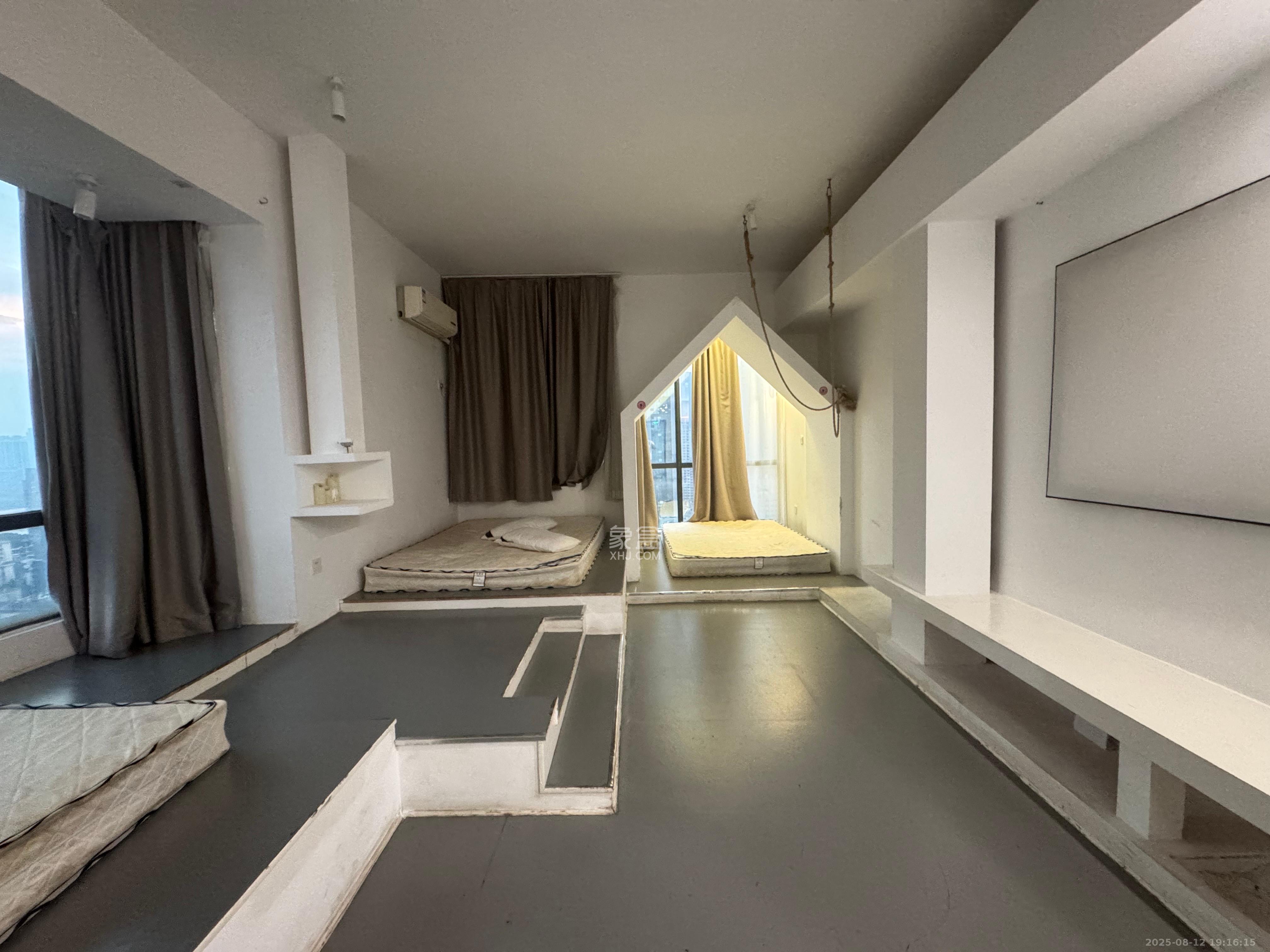 YO领域(领御大厦) 1室1厅1卫 2000.0元/月 YO领域(领御大厦) 1室1厅1卫 2000.0元/月室内图