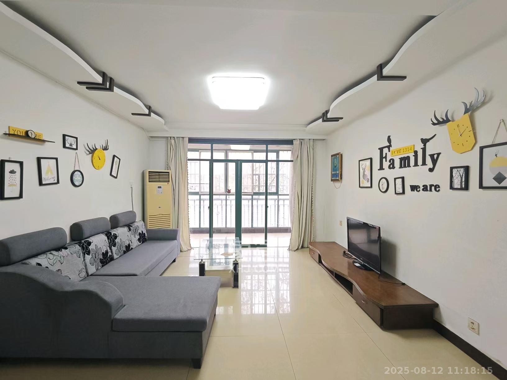 金帆江滨玫瑰园 3室2厅2卫 2100.0元/月 金帆江滨玫瑰园 3室2厅2卫 2100.0元/月室内图