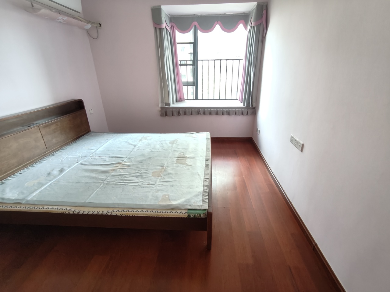 碧桂园滨海国际一期(2602地块)  3室2厅1卫    136.0万 碧桂园滨海国际一期(2602地块)  3室2厅1卫    136.0万室内图