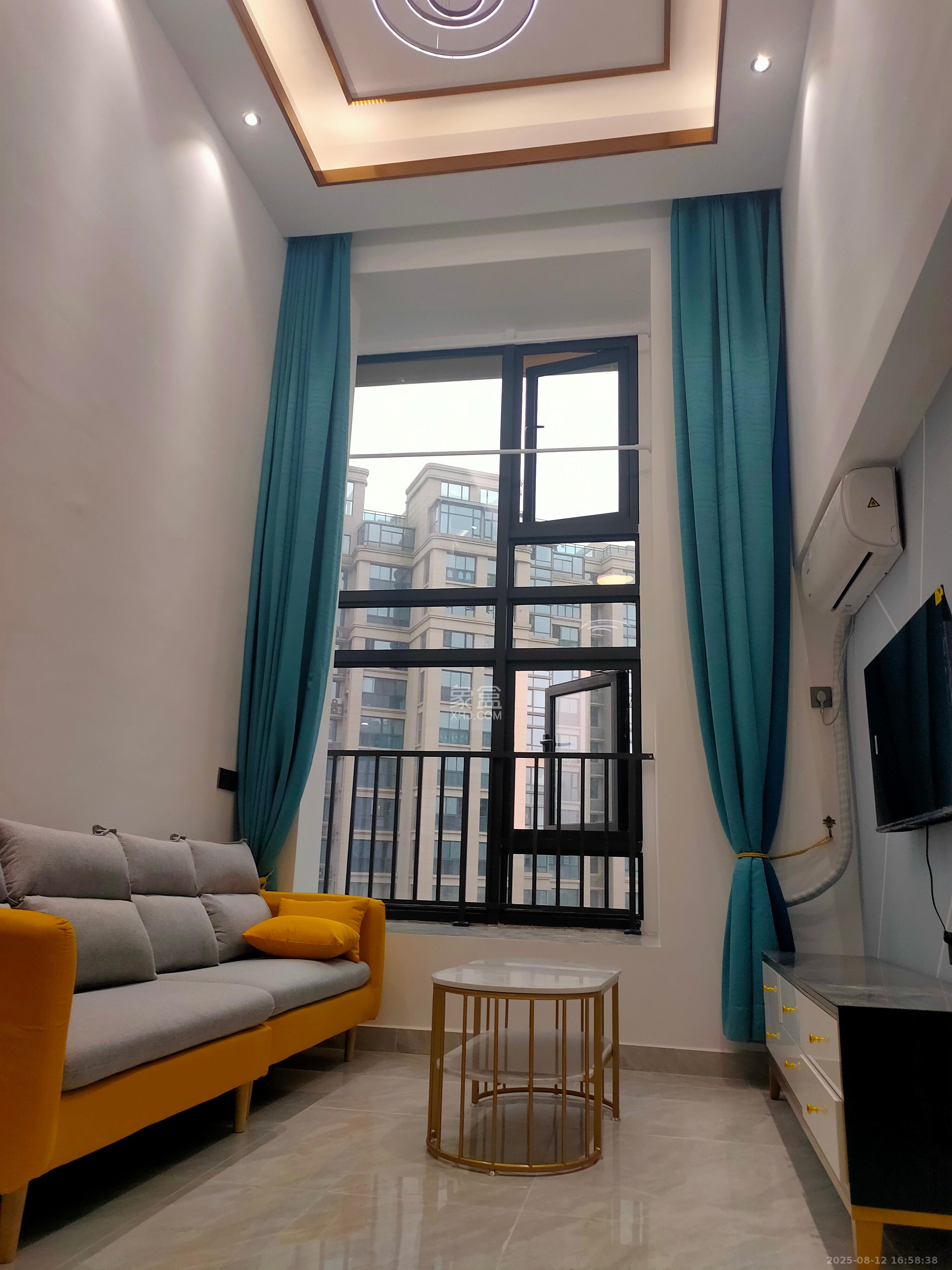 明昇壹城(明昇时代广场)三期  1室0厅0卫    3000.0元/月 明昇壹城(明昇时代广场)三期  1室0厅0卫    3000.0元/月