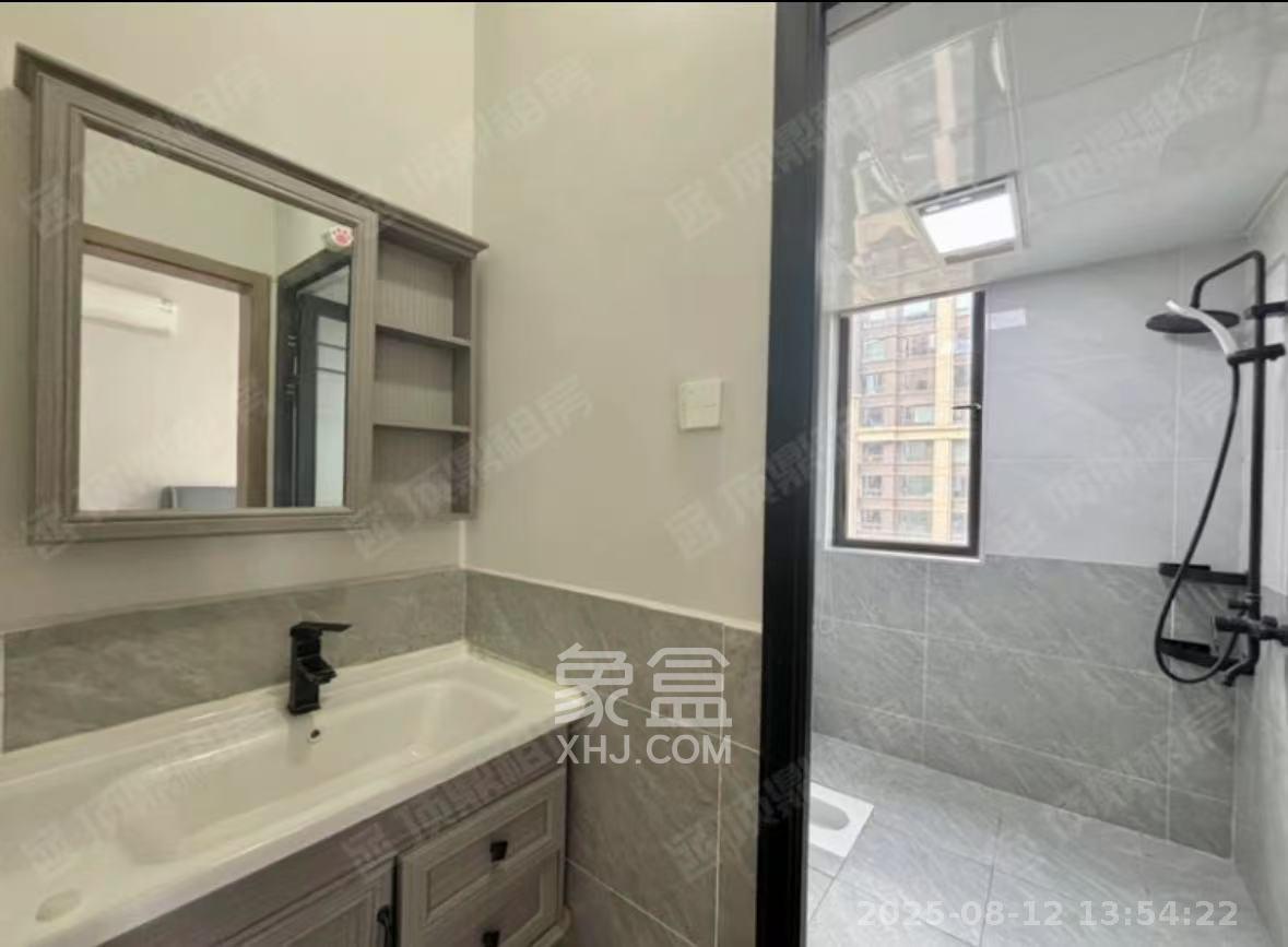 建发央著  1室0厅0卫    4550.0元/月 建发央著  1室0厅0卫    4550.0元/月室内图1