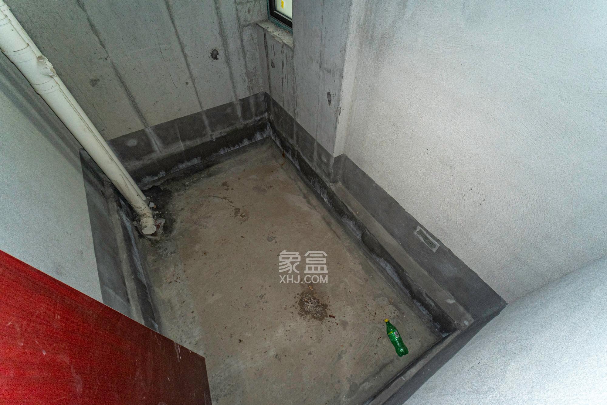 映悦星府  4室2厅2卫    76.98万卫生间