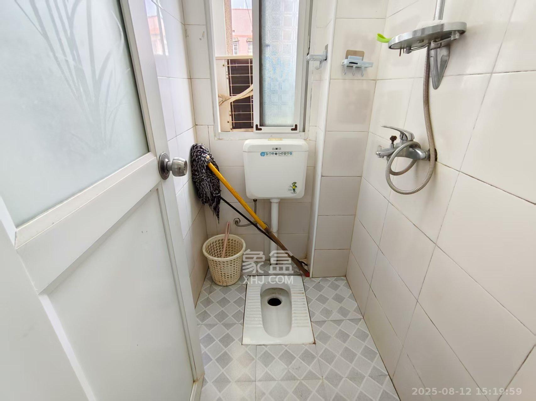 马王堆疗养院单位房 2室1厅1卫 1400.0元/月 马王堆疗养院单位房 2室1厅1卫 1400.0元/月室内图