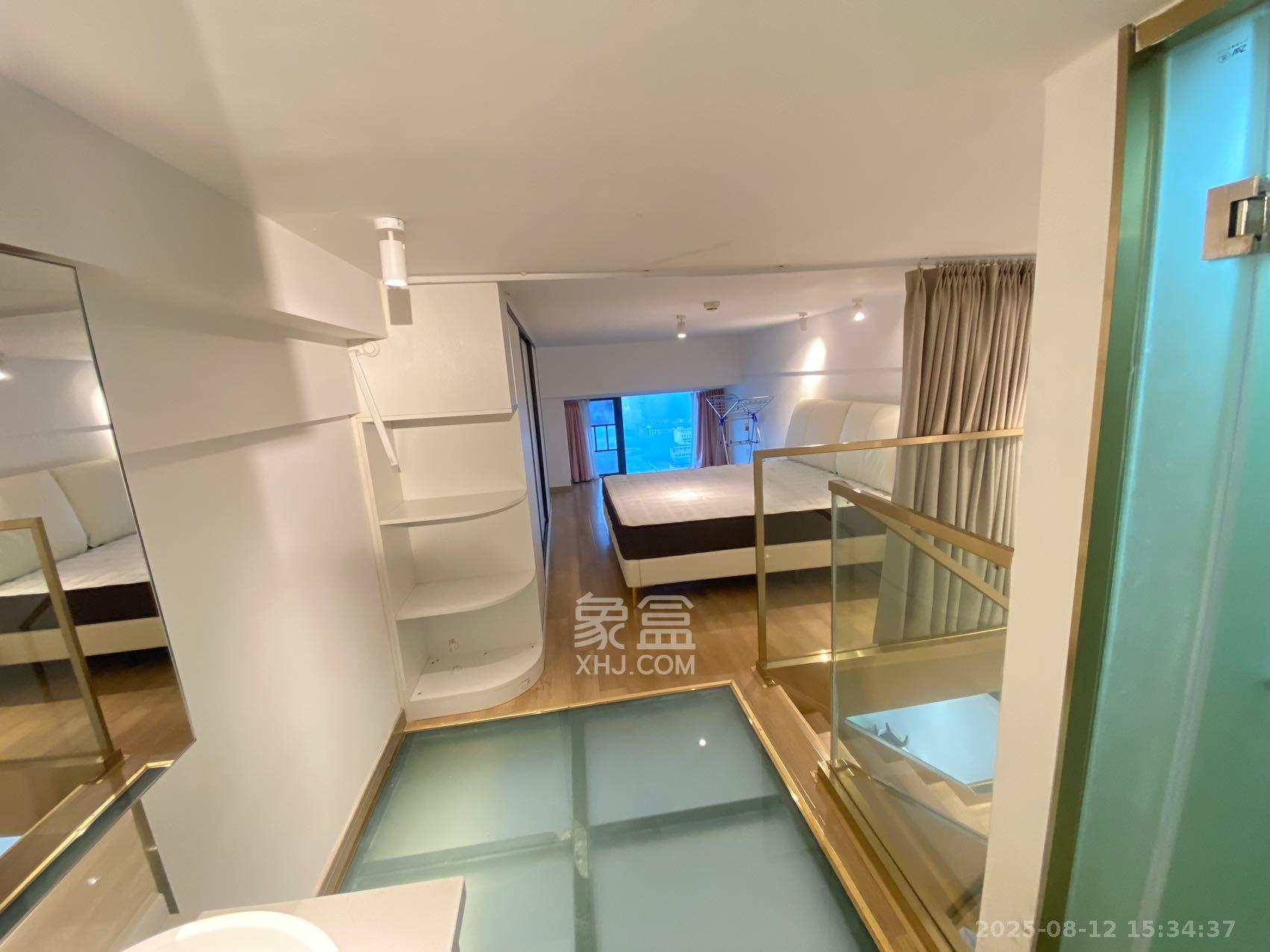 万润时光里  1室1厅1卫    2600.0元/月 万润时光里  1室1厅1卫    2600.0元/月室内图