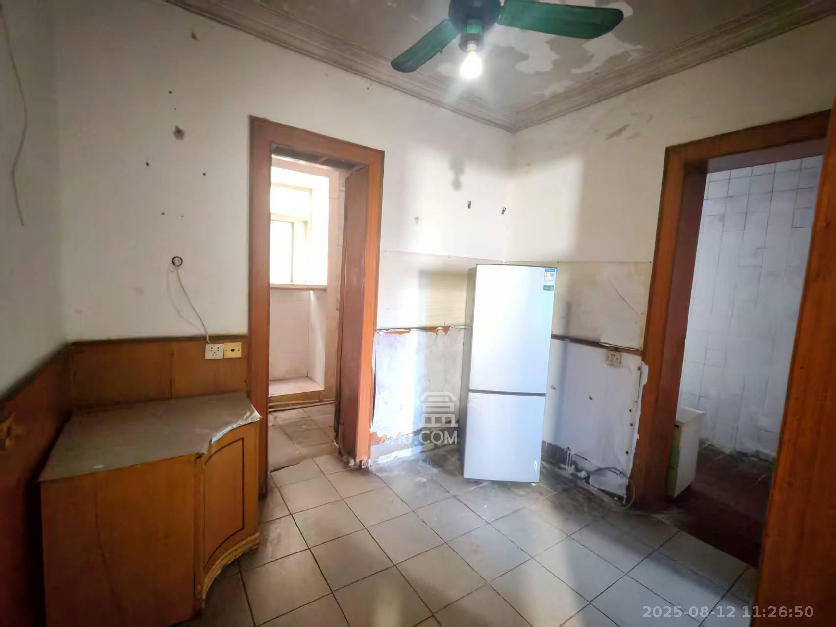 长坡水利水电机械厂宿舍  2室1厅1卫    1100.0元/月室内图