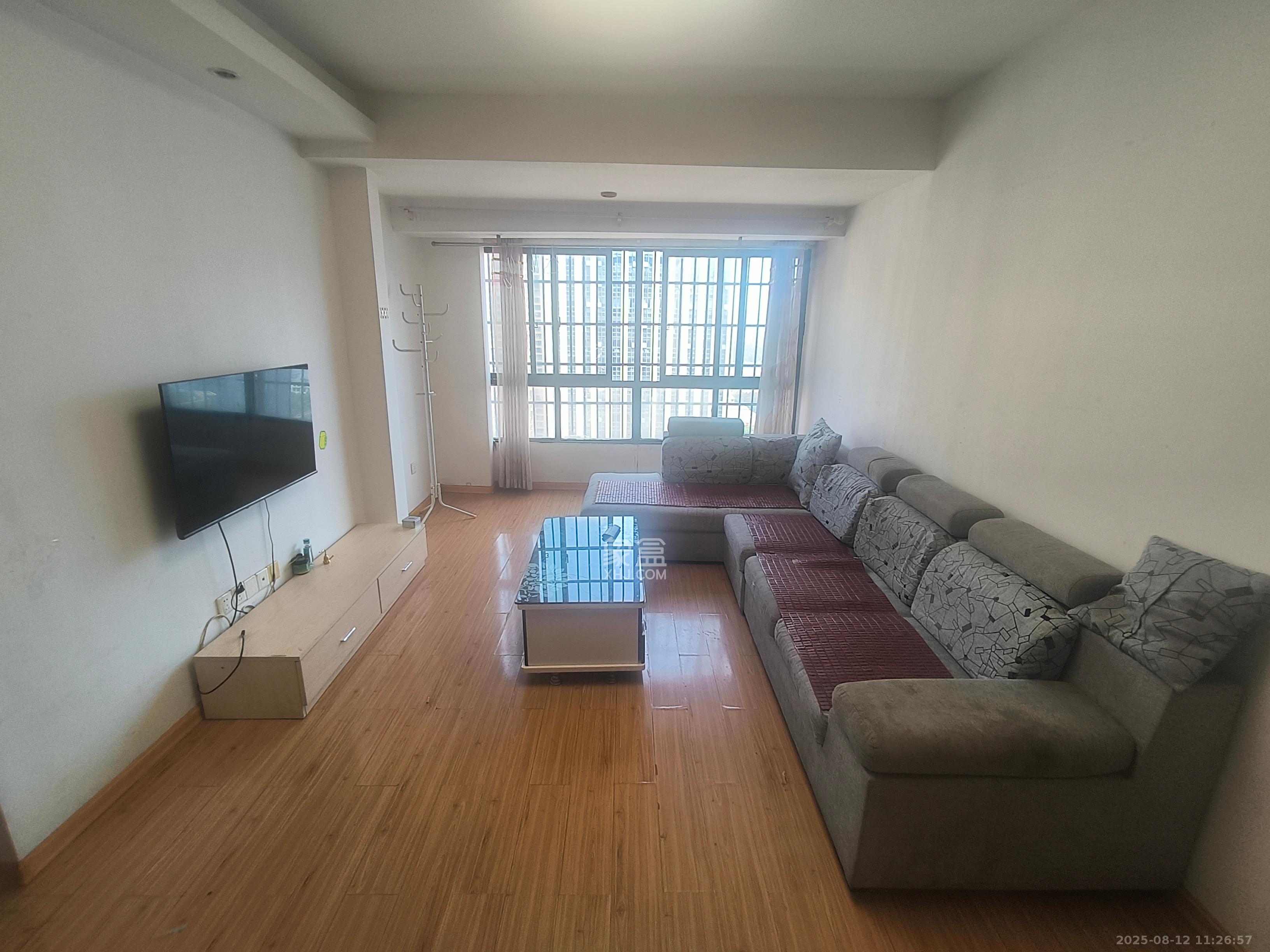 新长海广场  2室1厅1卫    1700.0元/月 新长海广场  2室1厅1卫    1700.0元/月室内图