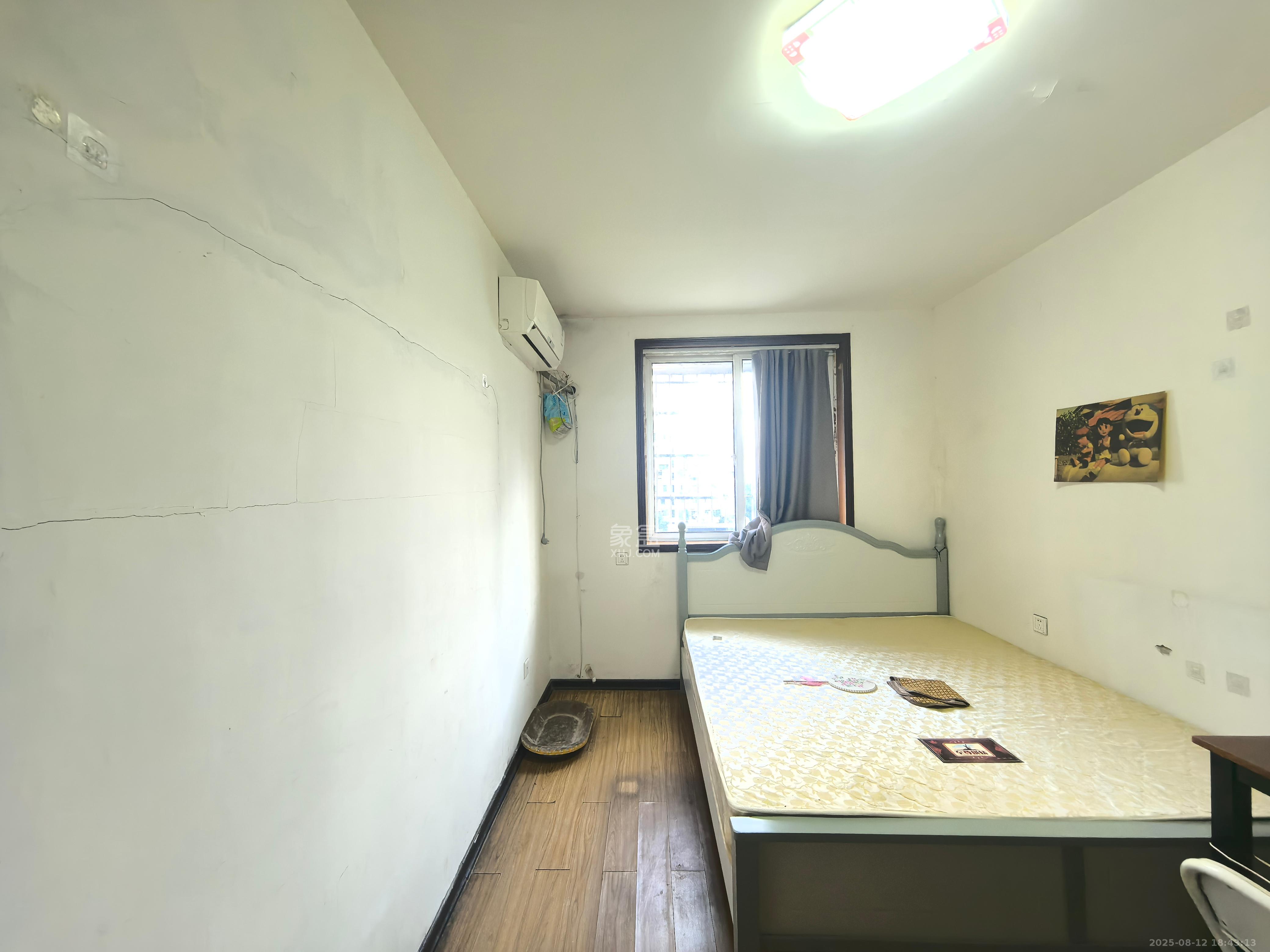 省六建公司宿舍（桐梓坡）  2室1厅1卫   1500.00元/月室内图