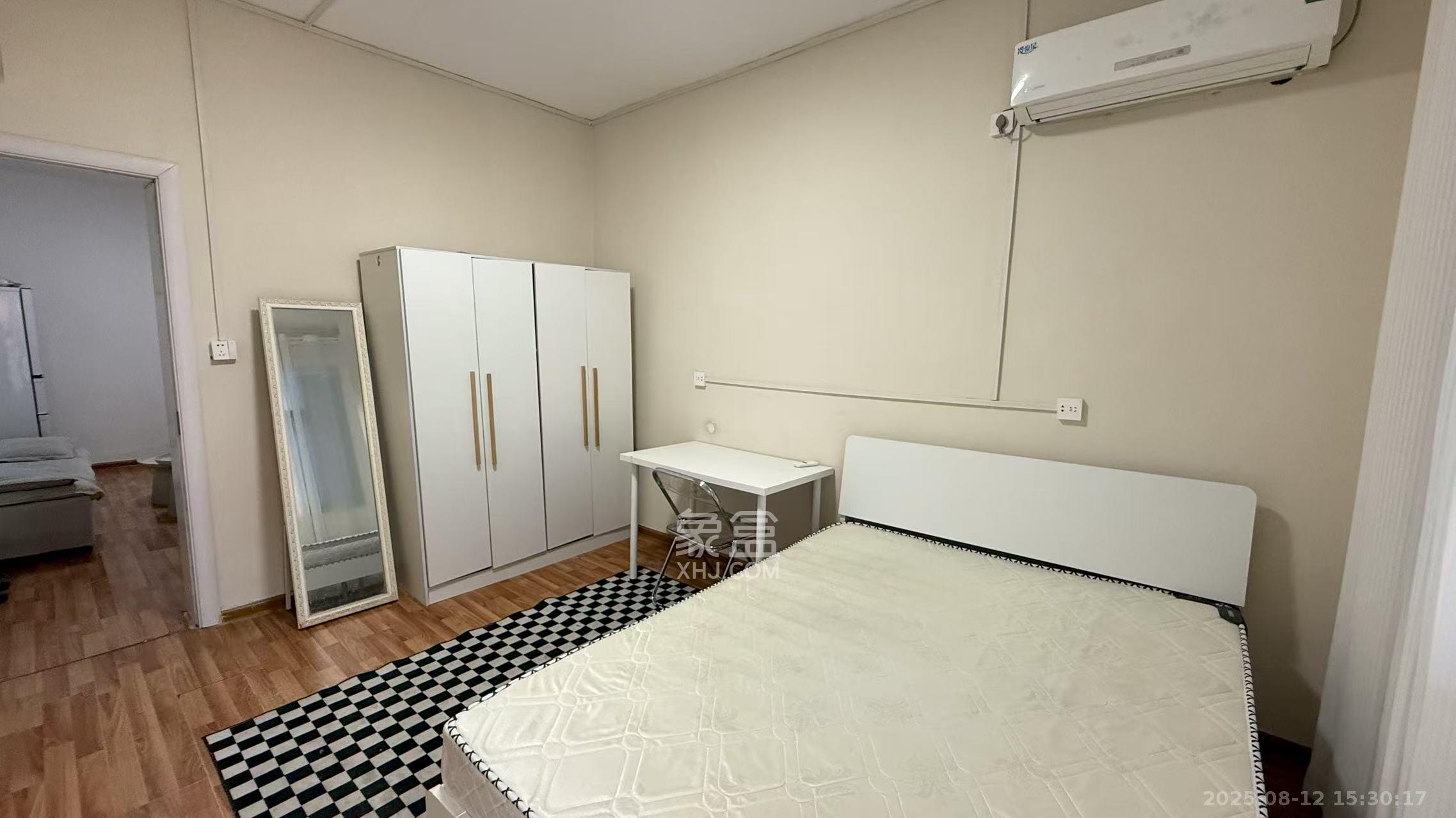 湖橡宿舍/湖橡小区  2室1厅1卫   2200.00元/月室内图