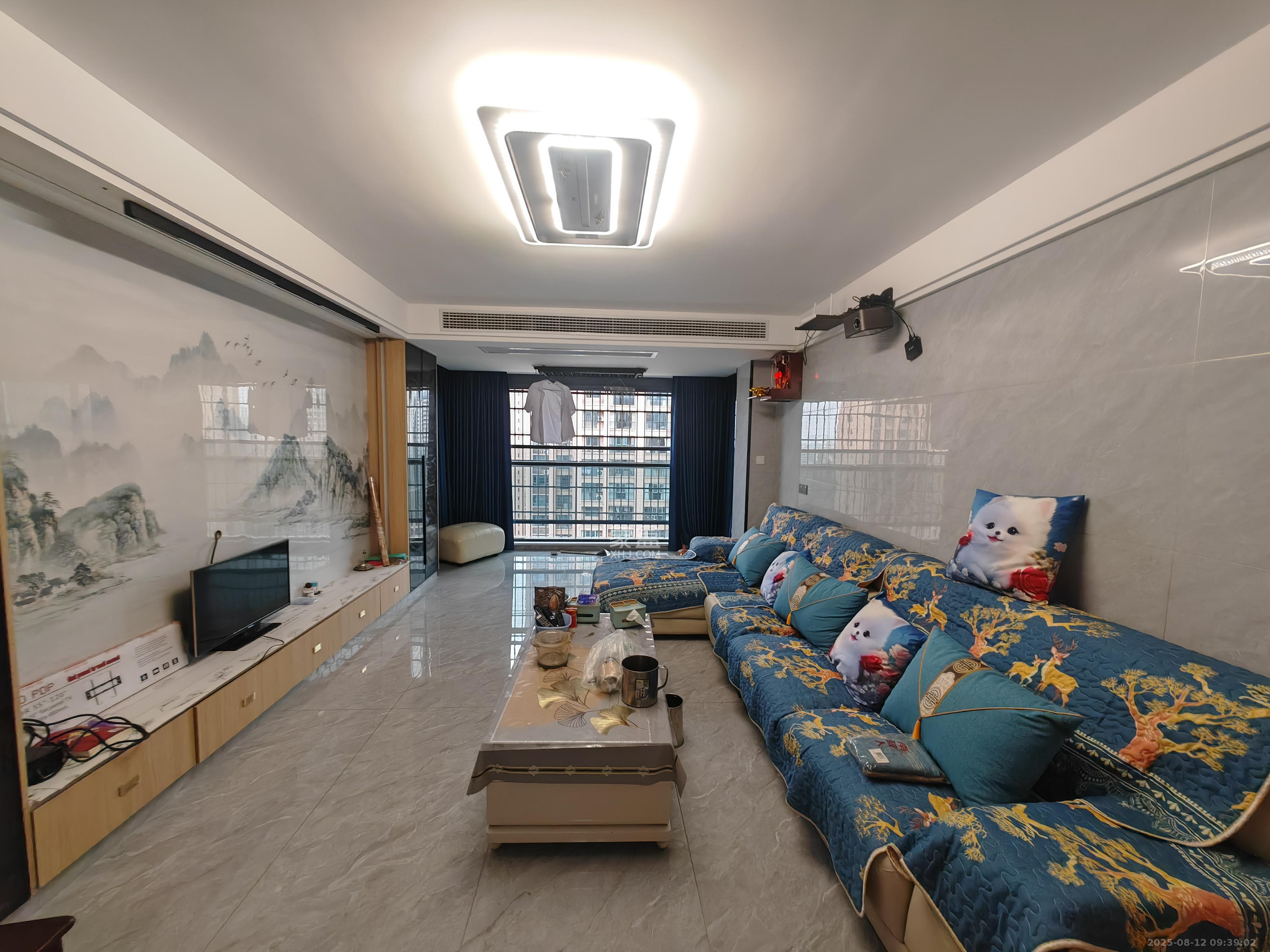 联盟佳苑 4室2厅2卫 2200.0元/月 联盟佳苑 4室2厅2卫 2200.0元/月室内图