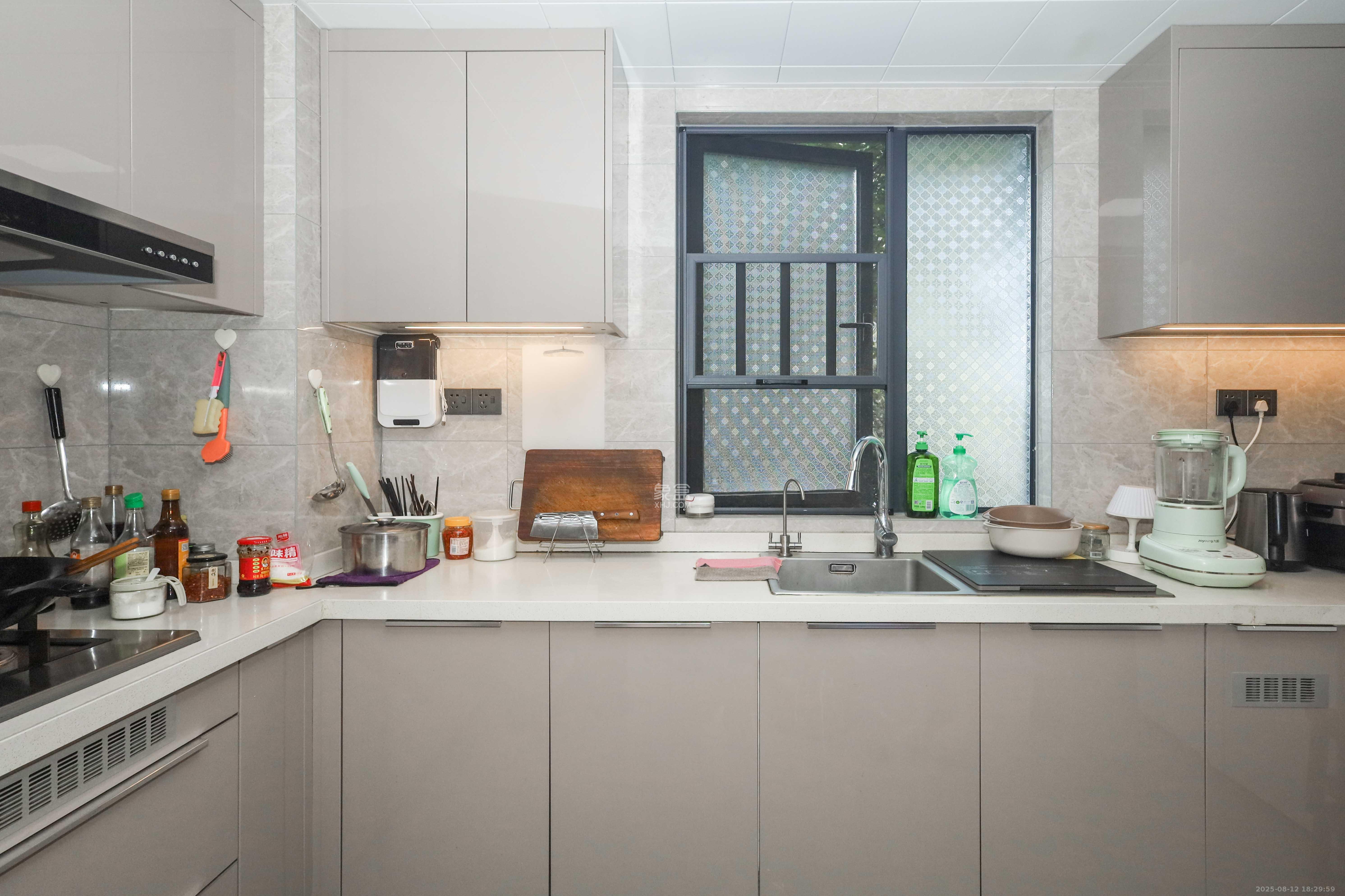 梅溪悦章  4室2厅2卫    228.0万 梅溪悦章  4室2厅2卫    228.0万厨房