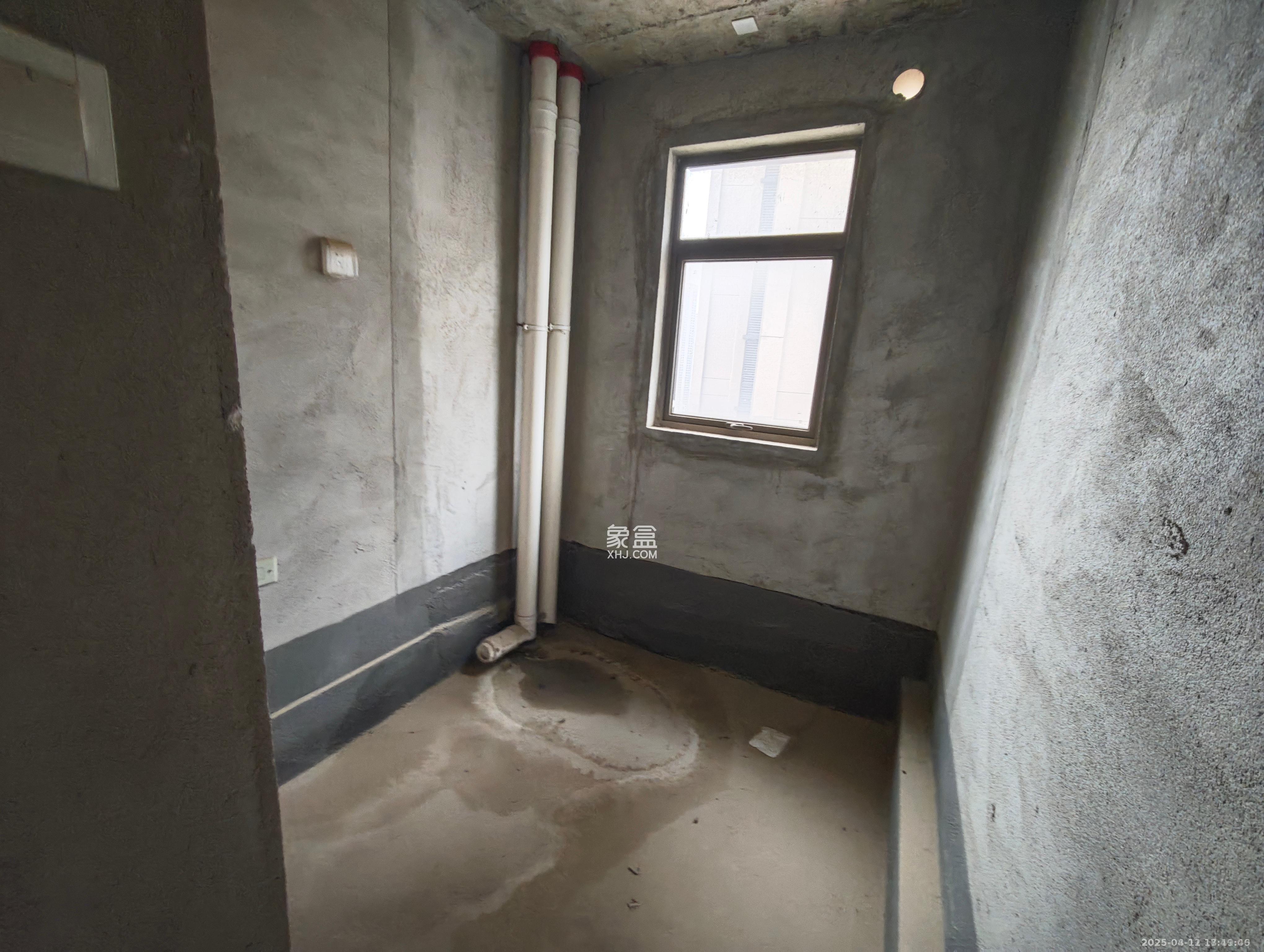 伊景园滨河苑 3室2厅2卫 1200.0元/月 伊景园滨河苑 3室2厅2卫 1200.0元/月室内图