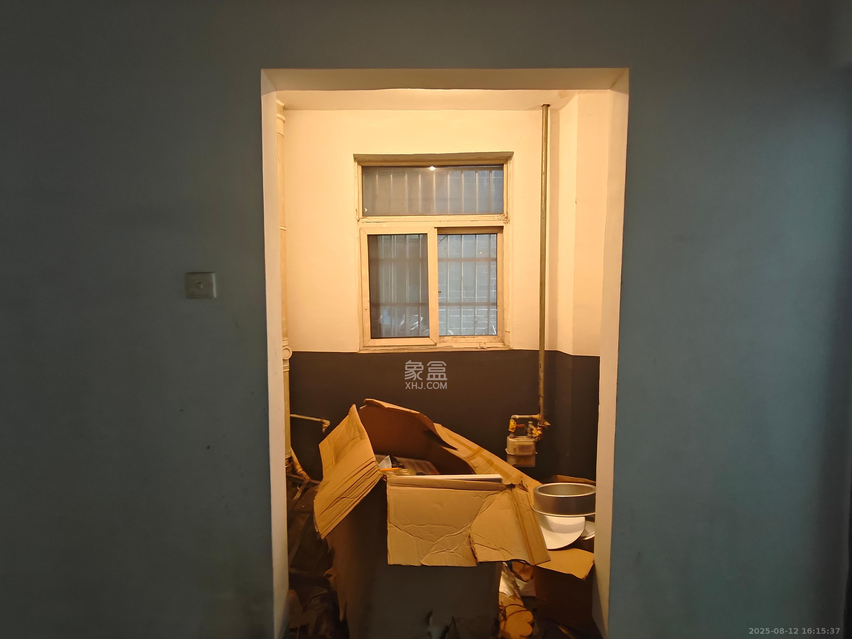 湘瑞家园 3室2厅1卫 1000.0元/月 湘瑞家园 3室2厅1卫 1000.0元/月室内图