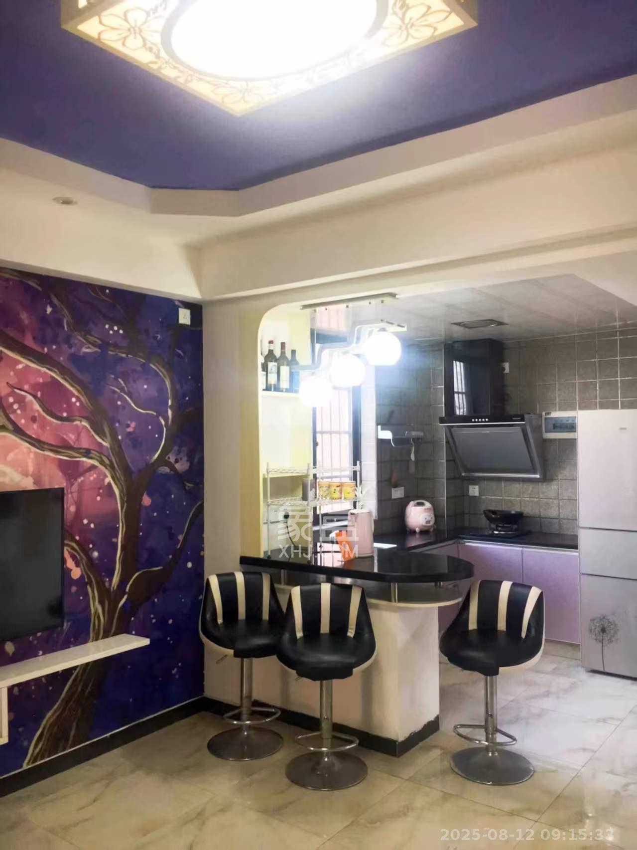 时代公馆 2室1厅1卫 1650.0元/月 时代公馆 2室1厅1卫 1650.0元/月室内图