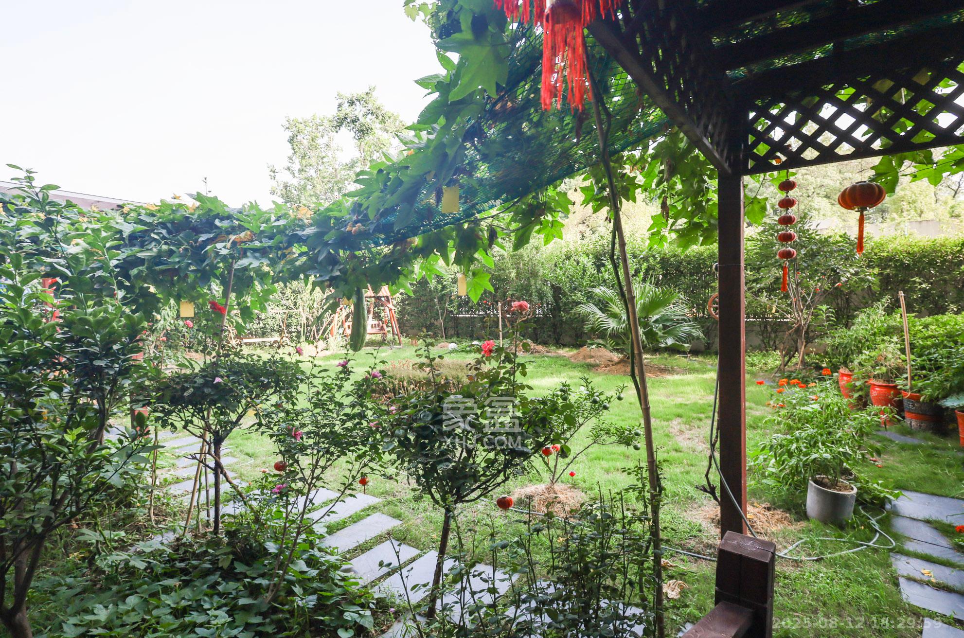 梅溪悦章  4室2厅2卫    228.0万 梅溪悦章  4室2厅2卫    228.0万阳台