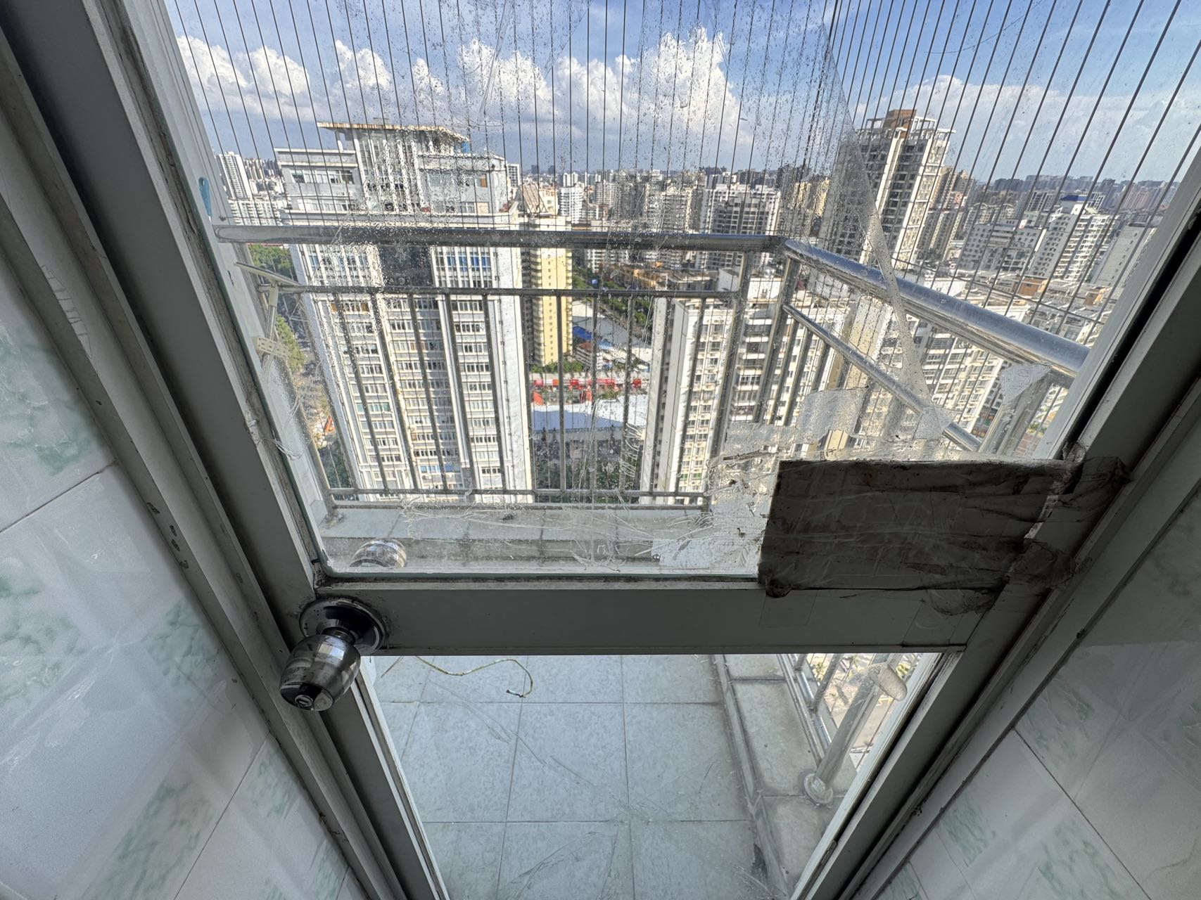 海韵裕都 2室2厅1卫 2500.0元/月 海韵裕都 2室2厅1卫 2500.0元/月室内图