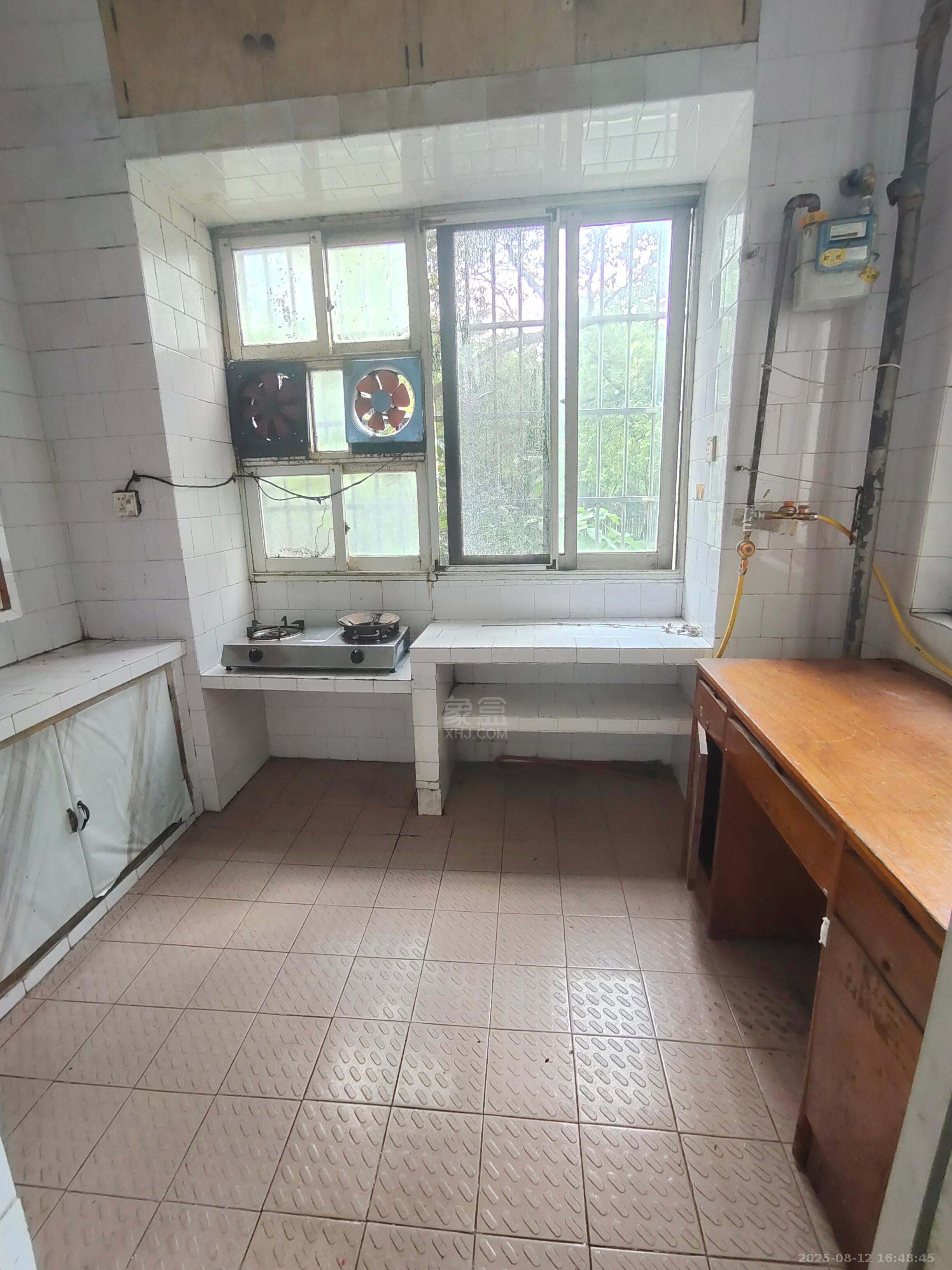 环保局宿舍纺织路27号  2室2厅1卫    600.0元/月 环保局宿舍纺织路27号  2室2厅1卫    600.0元/月室内图